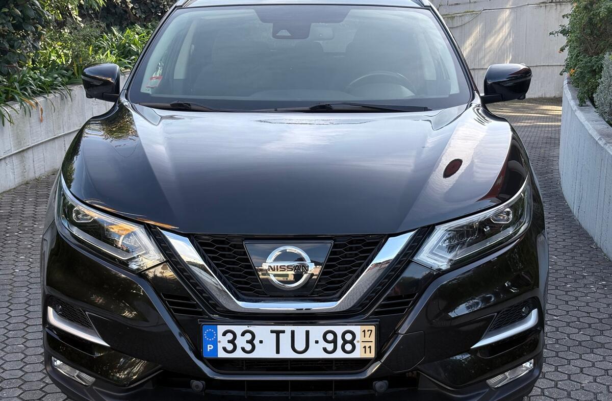 NISSAN Qashqai 1.2 DIG-T N-Connecta 18