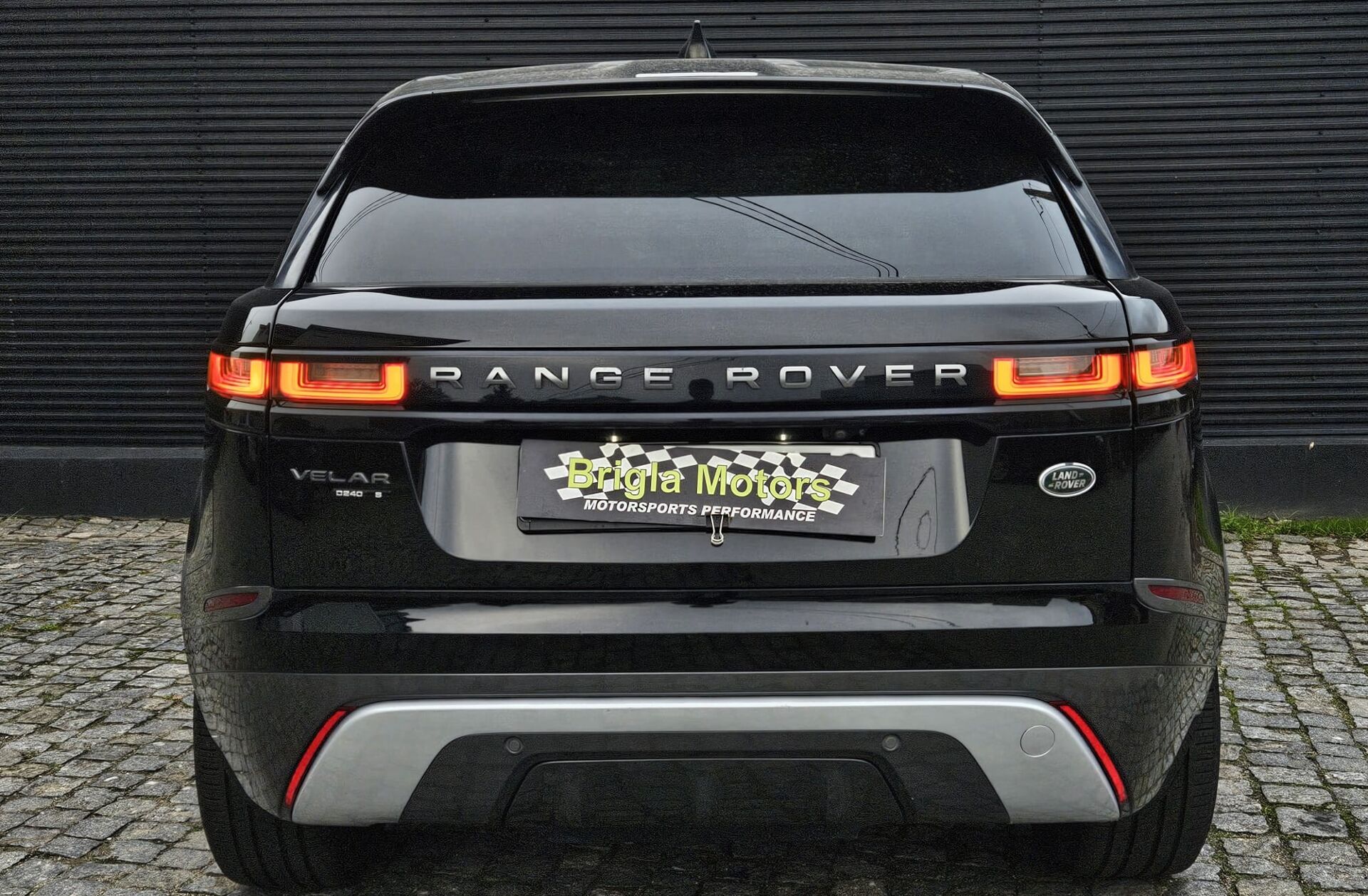 LAND ROVER Range Rover Velar 2.0 D R-Dynamic