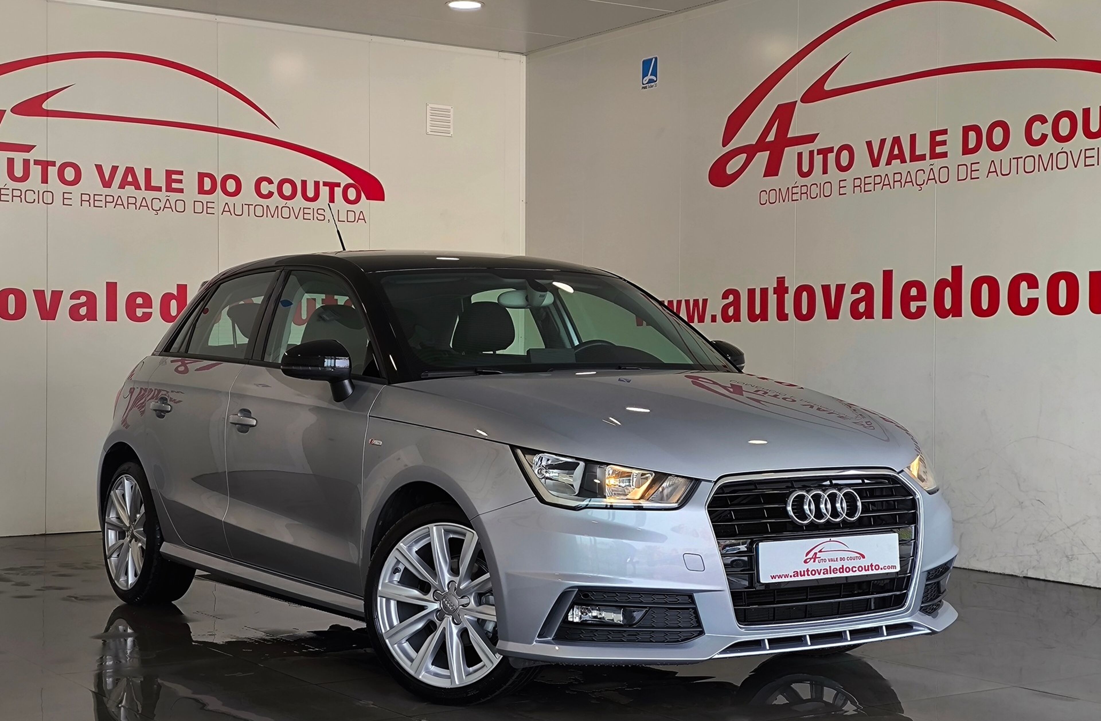 AUDI A1 1.0 TFSI S-line