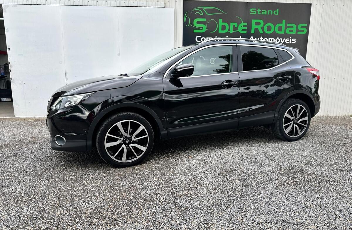 NISSAN Qashqai 1.5 dCi 360
