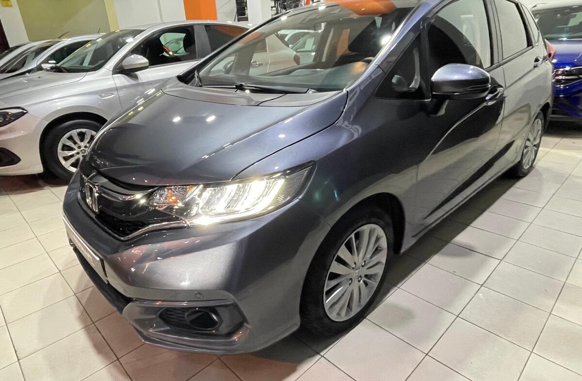 HONDA Jazz 1.3 i-VTEC Elegance CVT