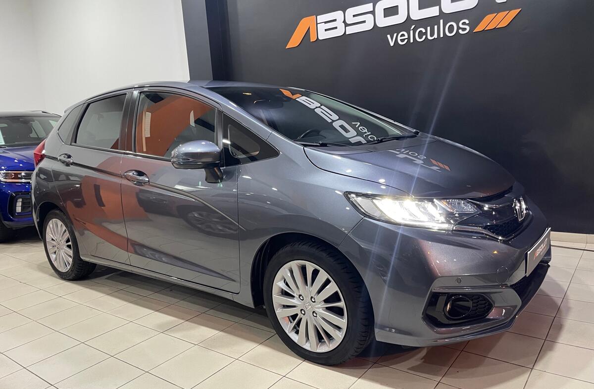 HONDA Jazz 1.3 i-VTEC Elegance CVT
