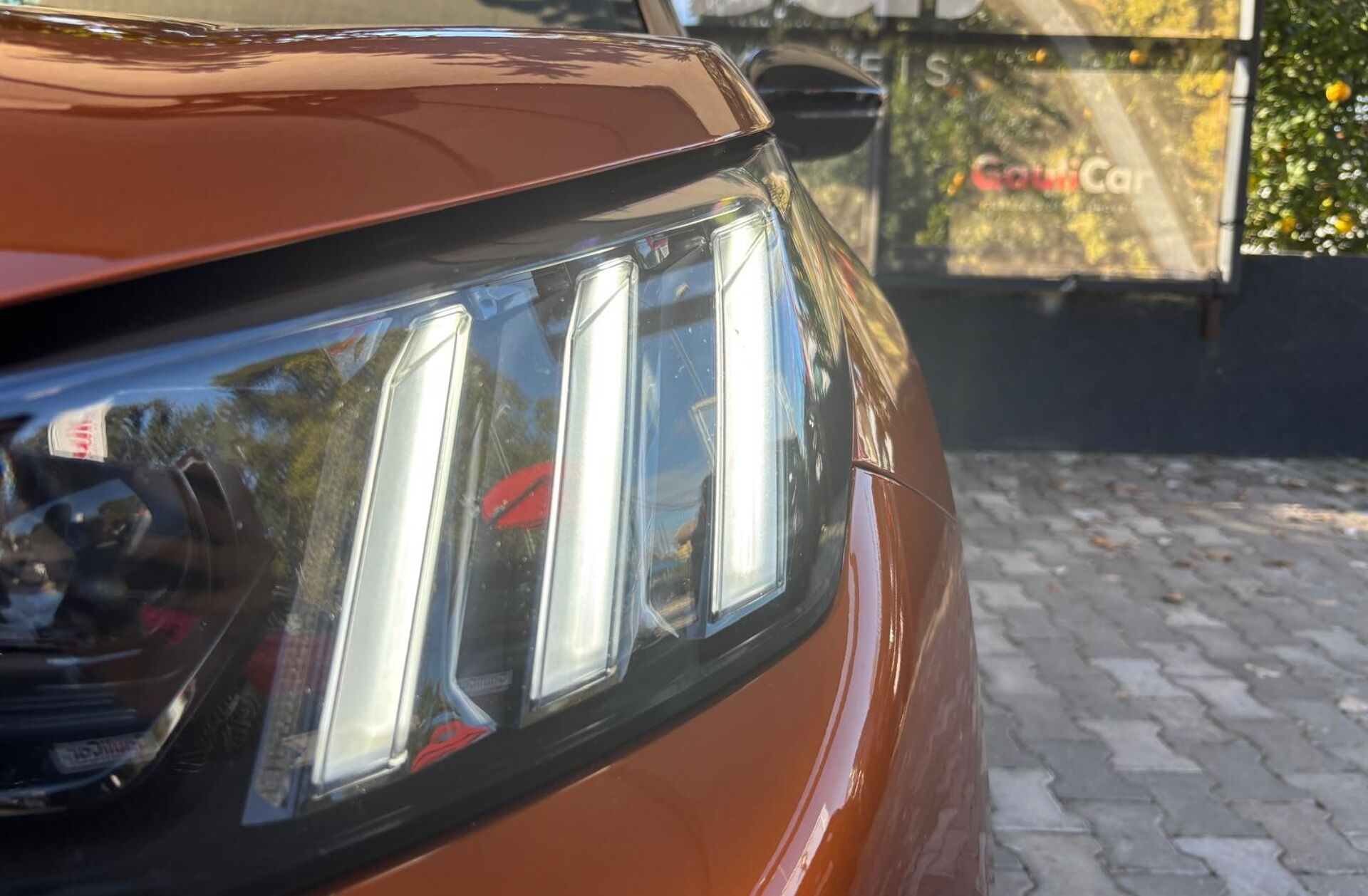 PEUGEOT 2008 e- 50 kWh GT