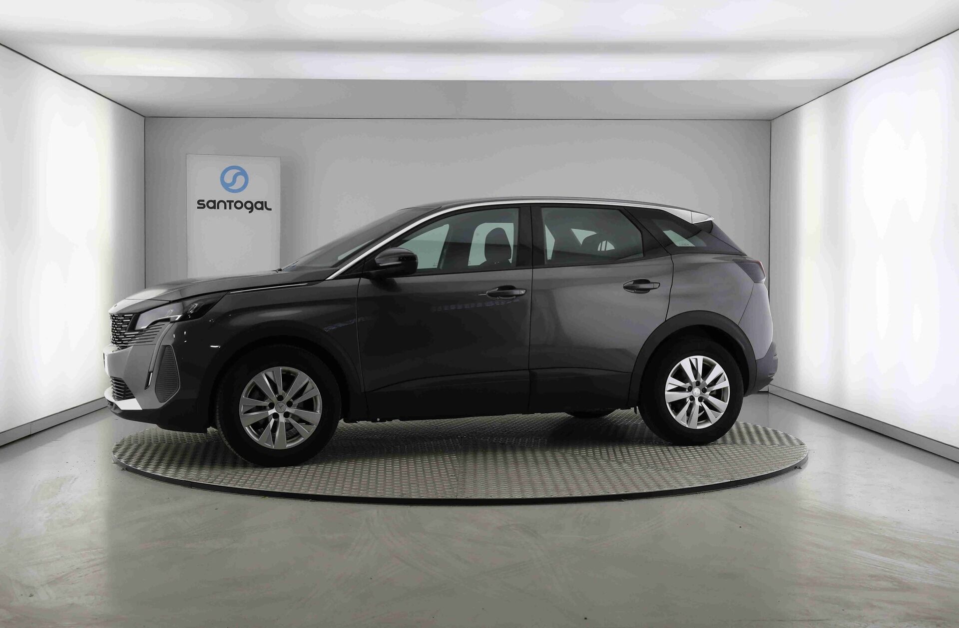 PEUGEOT 3008 1.2 PureTech Active Pack