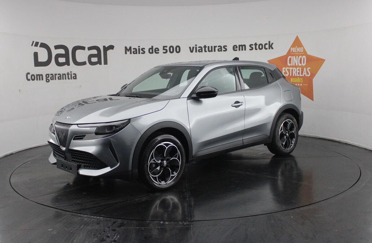 ALFA ROMEO Junior 54 kWh