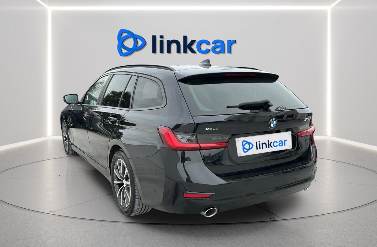 BMW Serie-3 330 e Touring Line Sport Auto