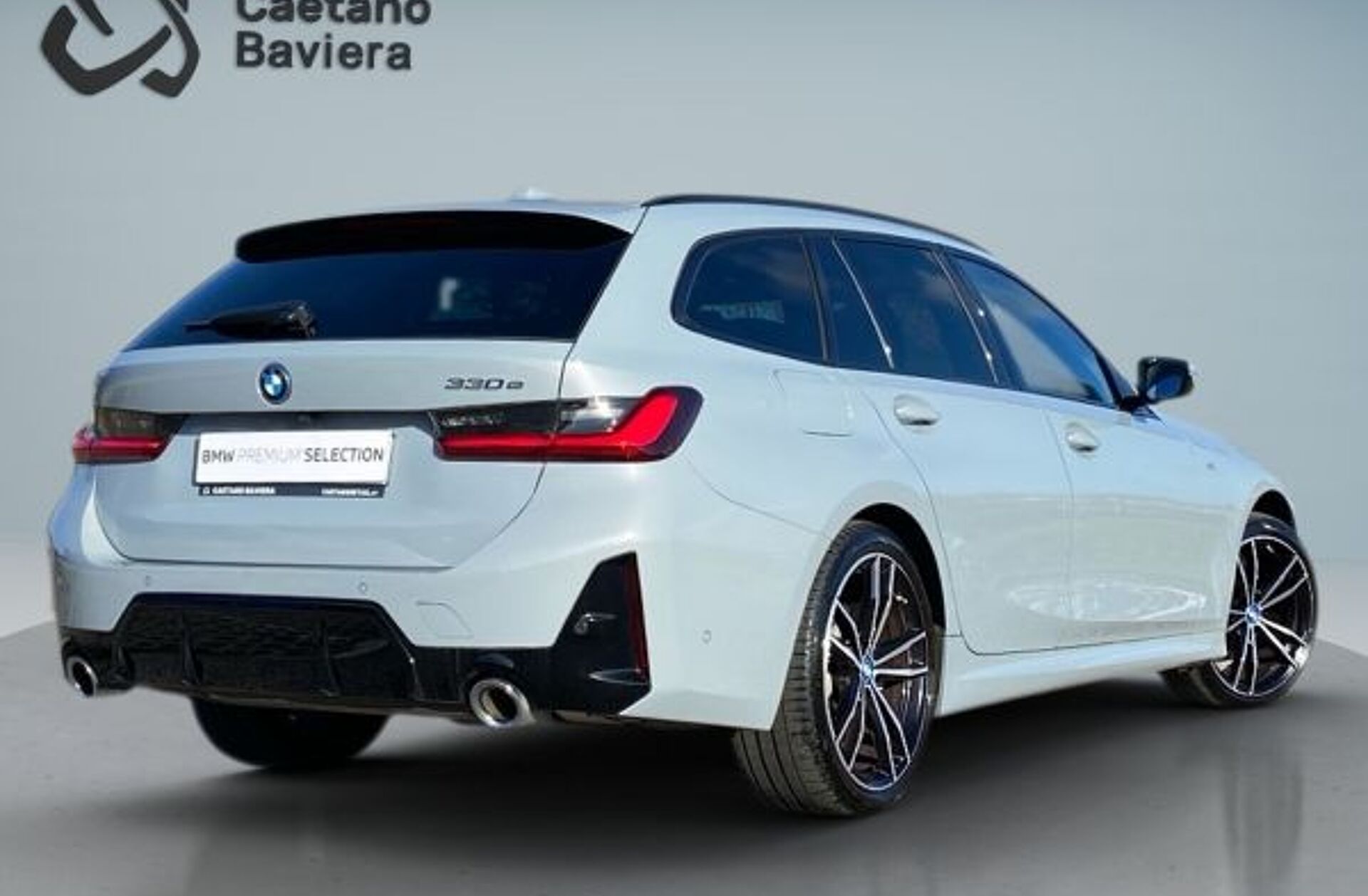 BMW Serie-5 530 e Pack Desportivo M