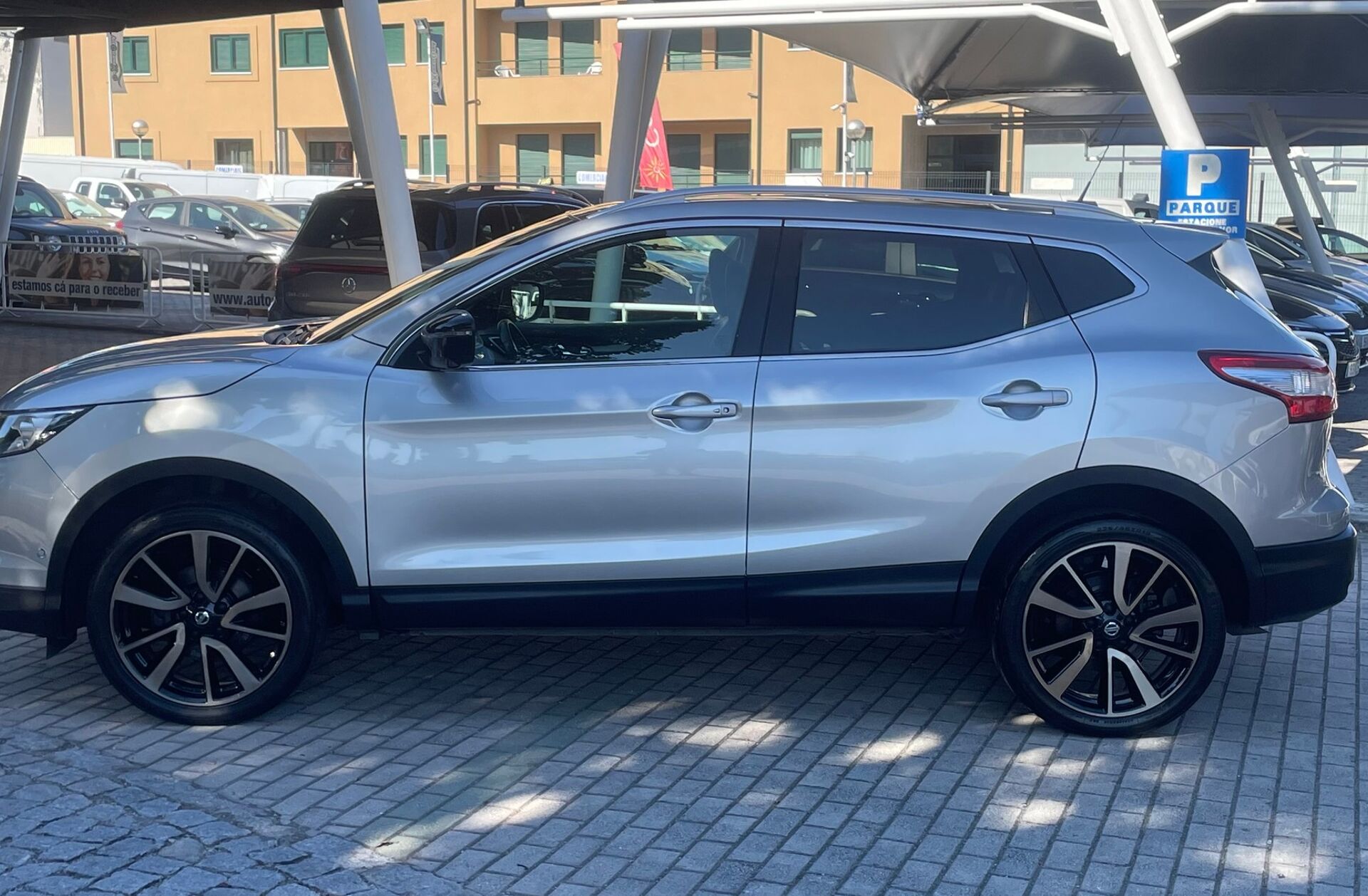 NISSAN Qashqai 1.5 dCi Tekna Pele RS