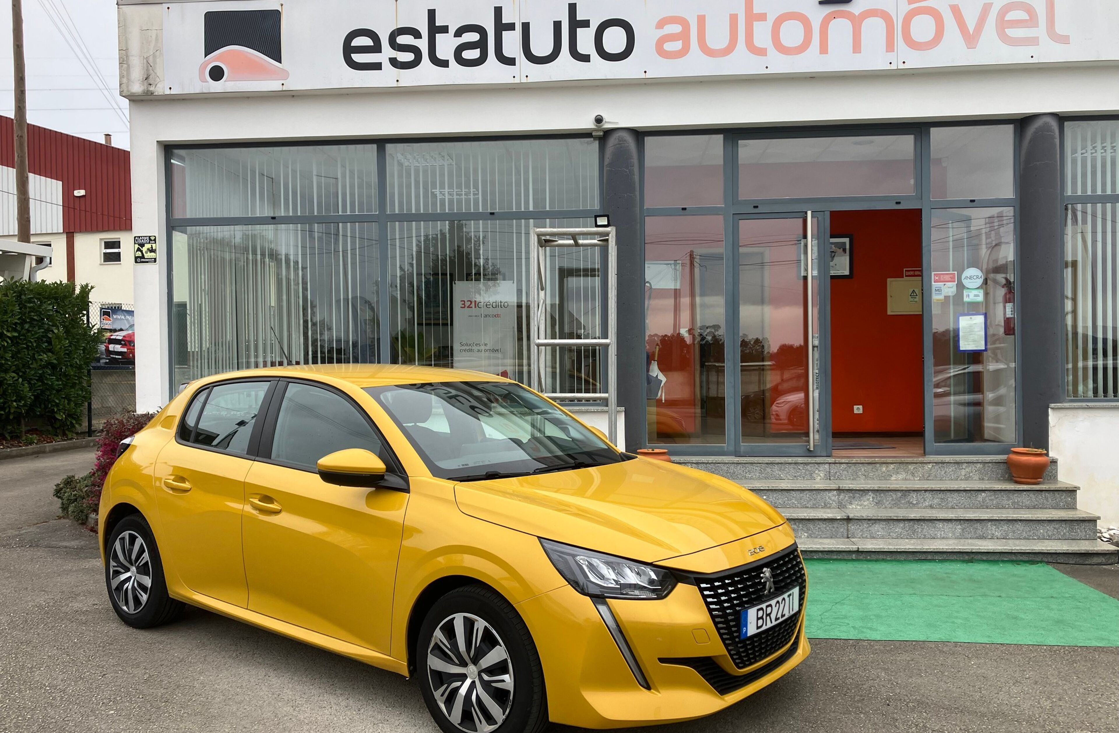 PEUGEOT 208 1.2 PureTech Active Pack