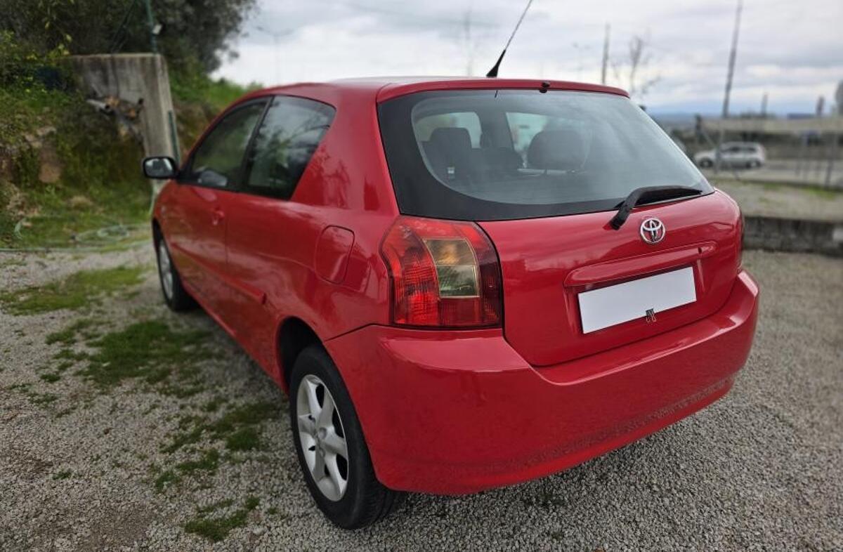 TOYOTA Corolla 2.0 D-4D Sol