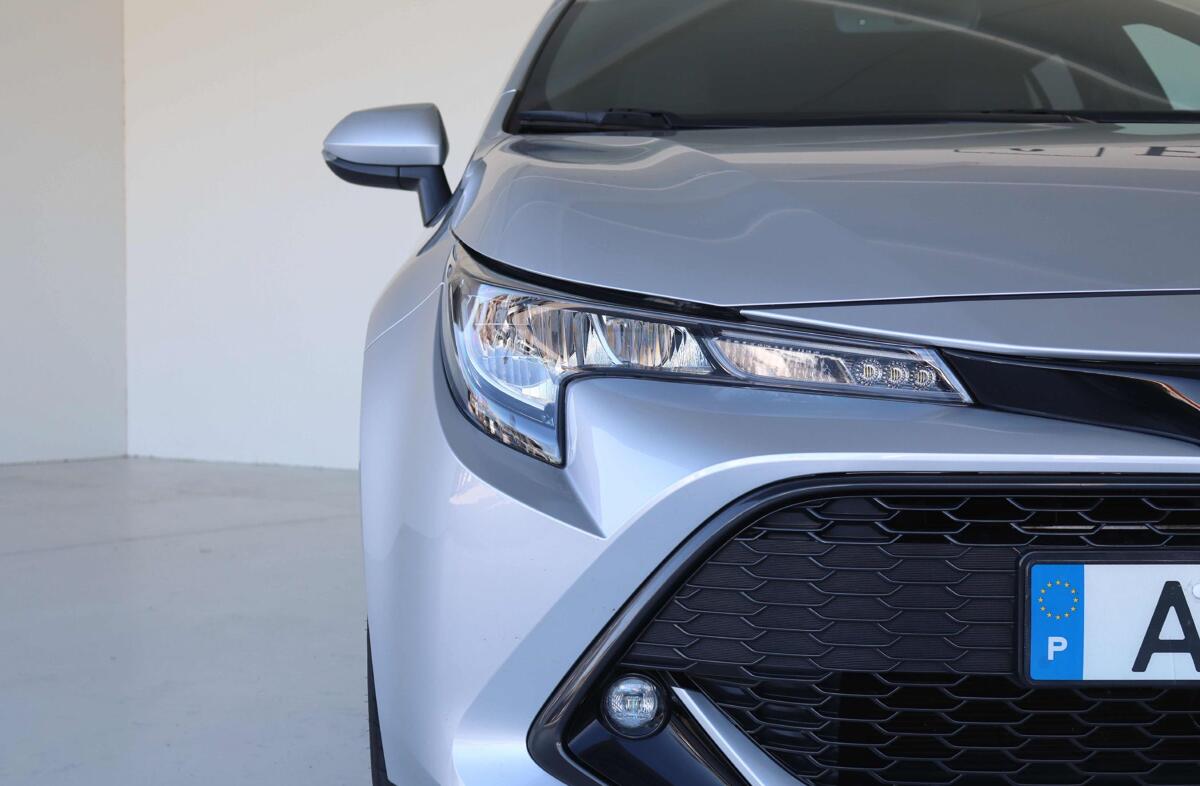 TOYOTA Corolla 1.8 Hybrid Comfort+P.Sport