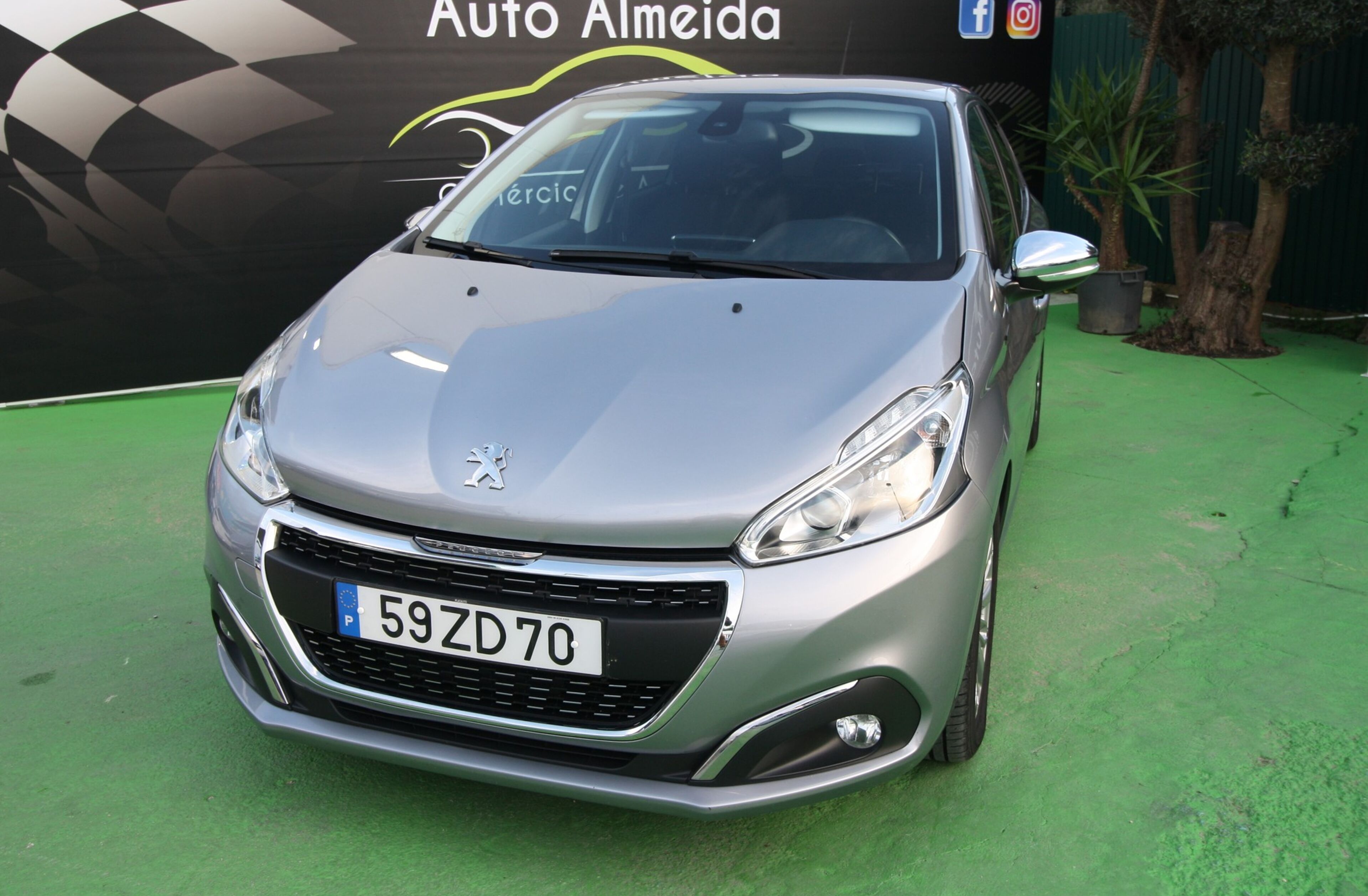 PEUGEOT 208 1.5 BlueHDi Allure
