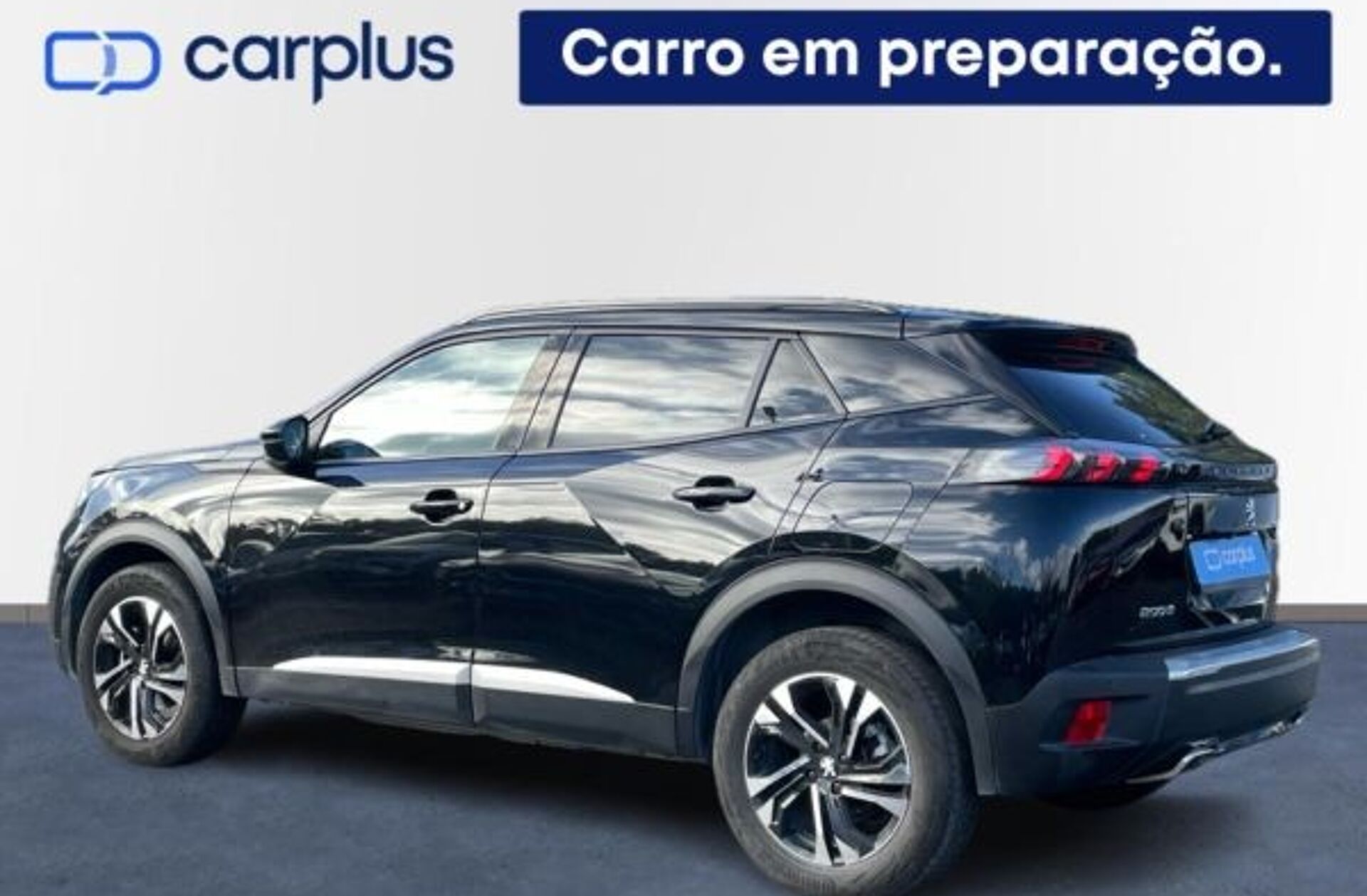 PEUGEOT 2008 1.2 PureTech Allure EAT8