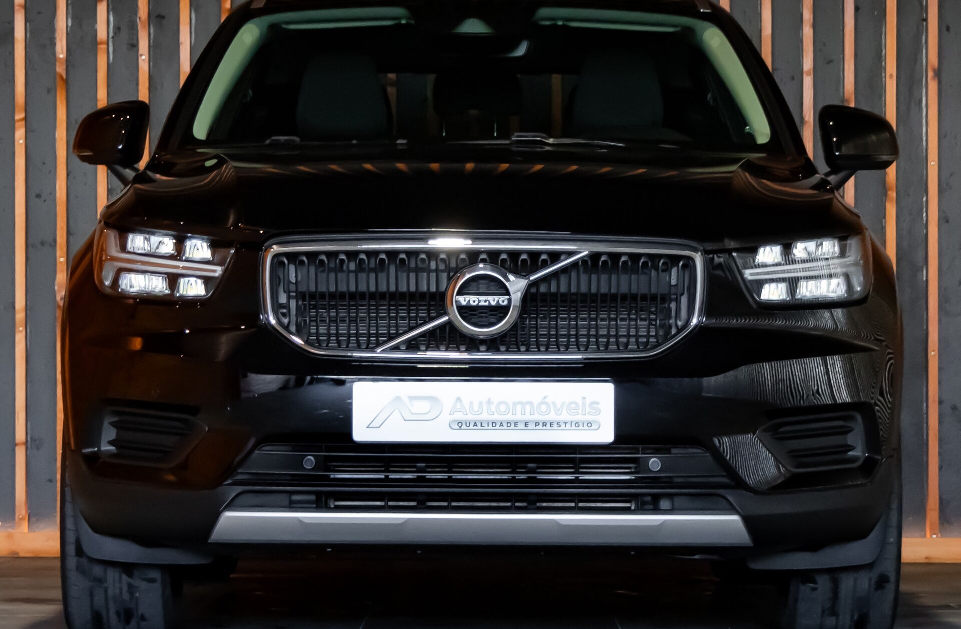 VOLVO XC40 1.5 T2 Momentum Geartronic