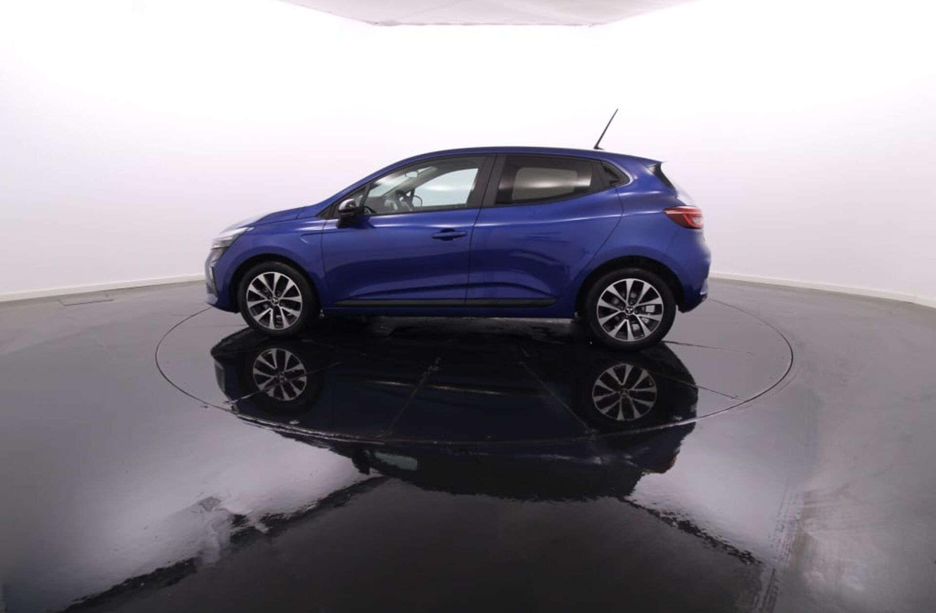 MITSUBISHI Colt 1.0 MPI-T Invite