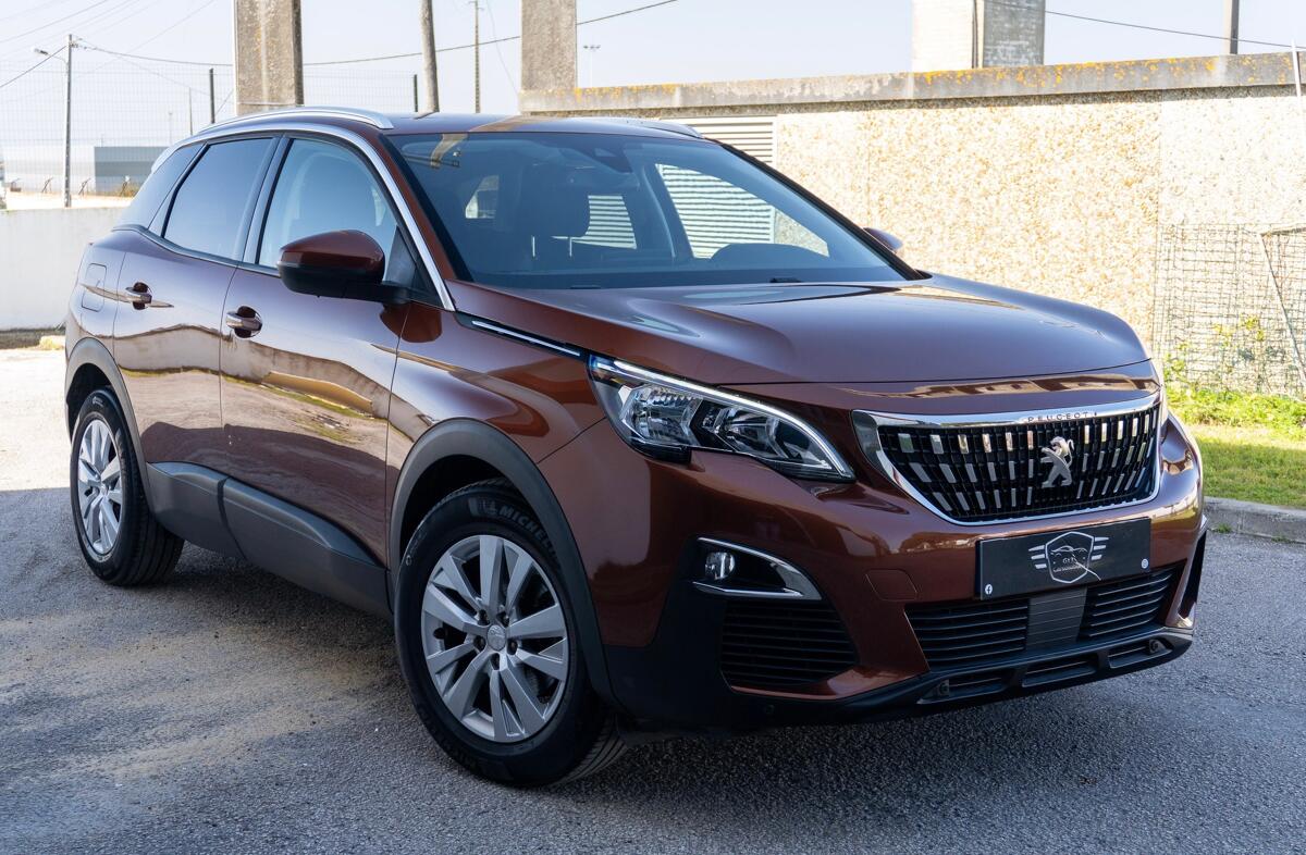 PEUGEOT 3008 1.2 PureTech Active