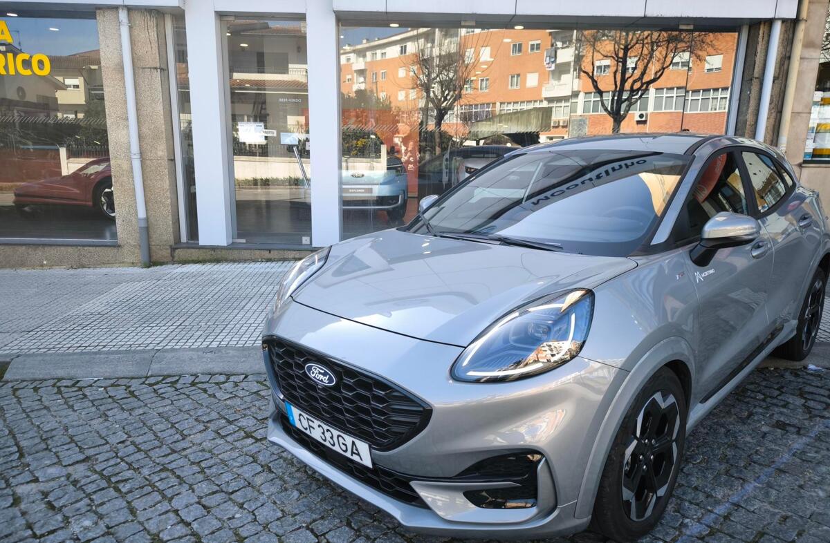 FORD Puma 1.0 EcoBoost mHEV ST-Line