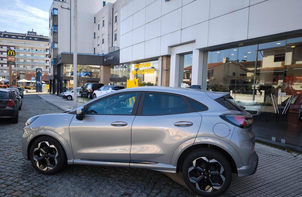 FORD Puma 1.0 EcoBoost mHEV ST-Line