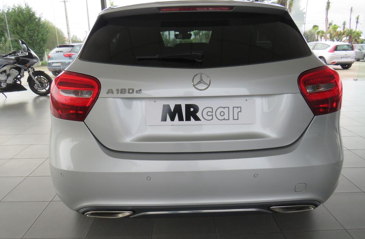 MERCEDES Classe A A 180 d Style