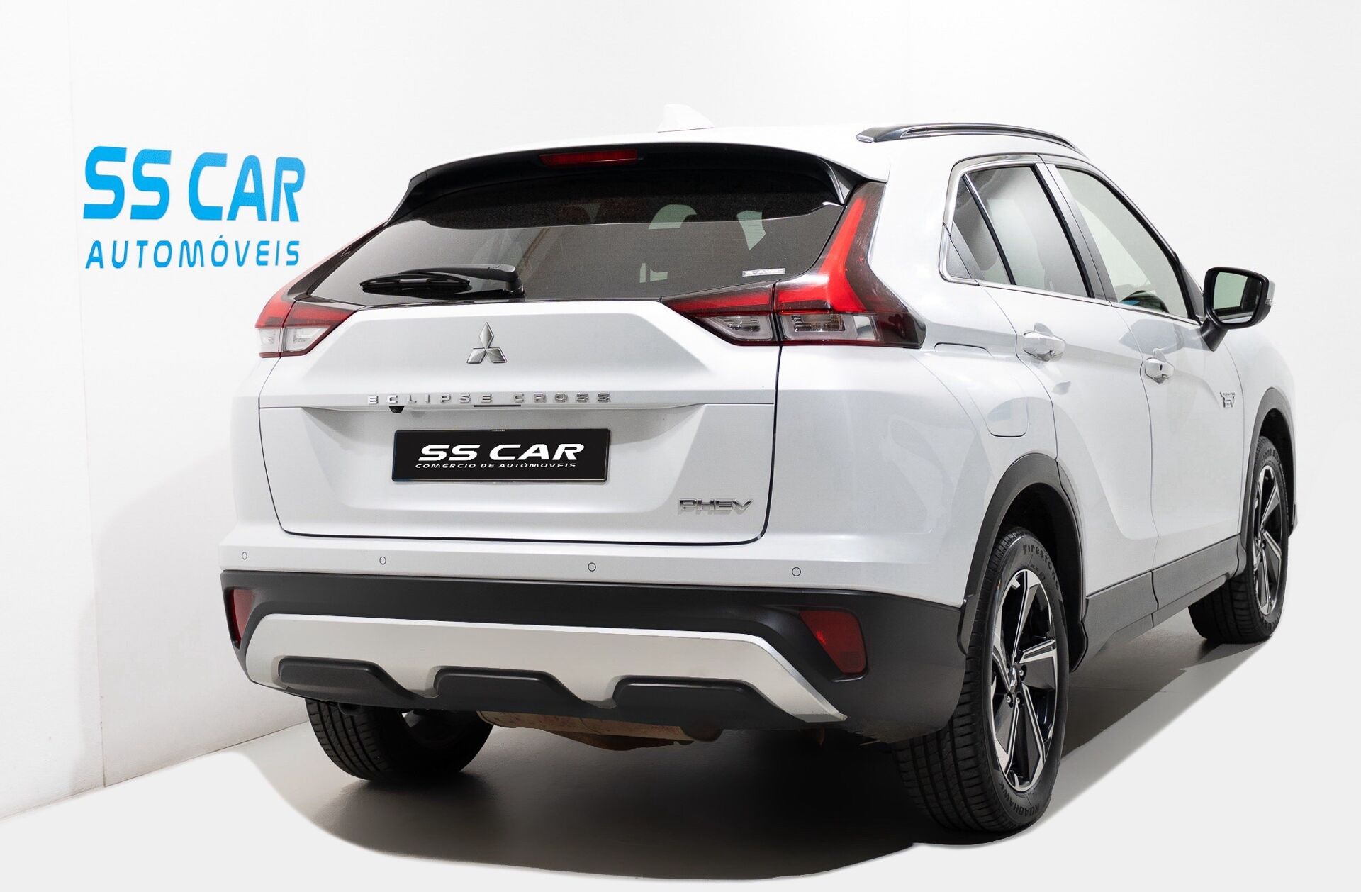 MITSUBISHI Eclipse Cross 2.4 PHEV eMotion