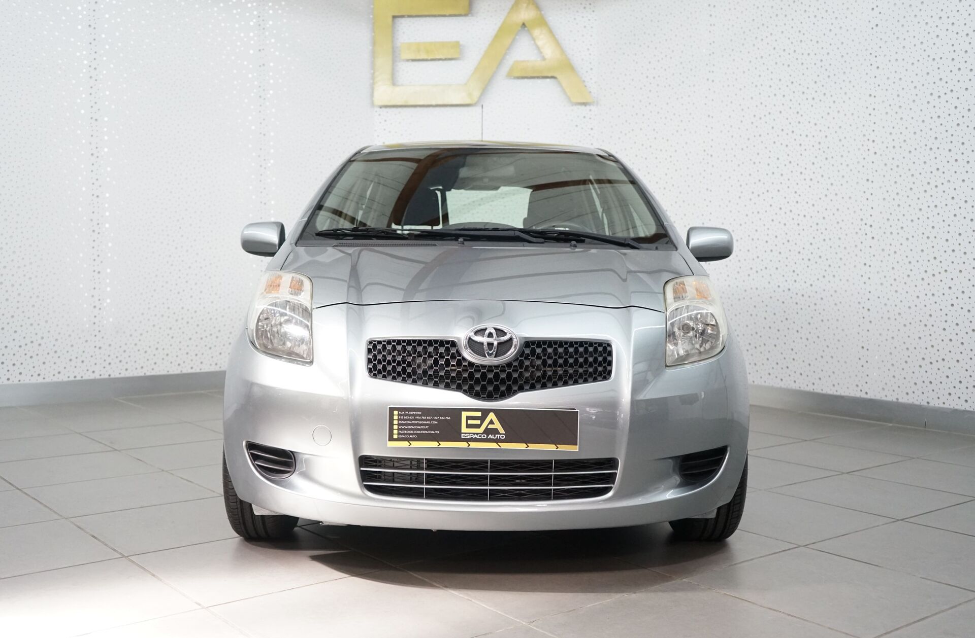 TOYOTA Yaris 1.0 VVT-i