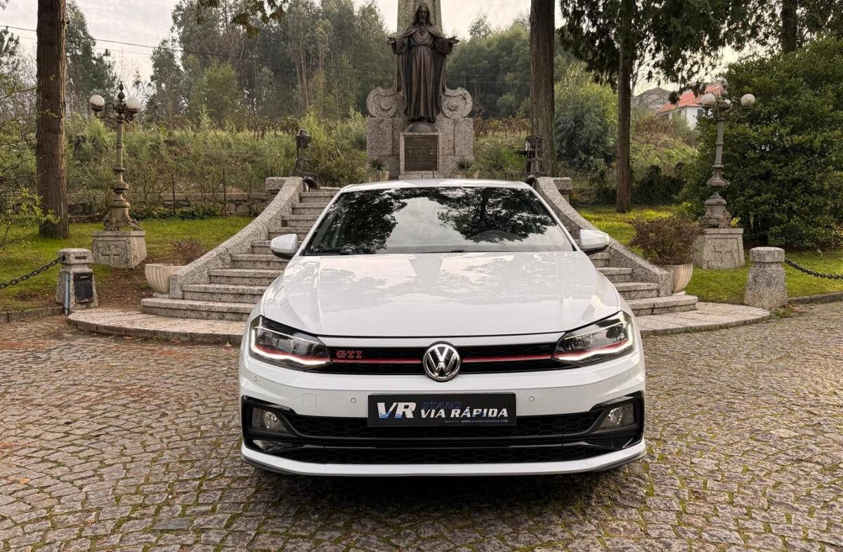 VOLKSWAGEN Polo 2.0 TSI GTI DSG