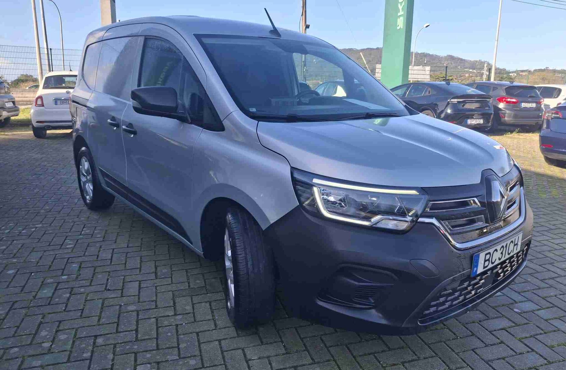 RENAULT Kangoo E-Tech EV45 22kW L1 Advance