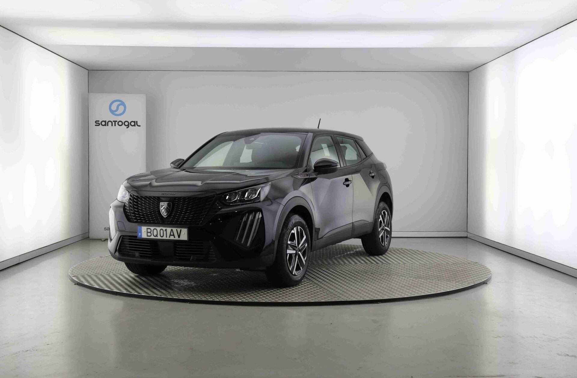 PEUGEOT 2008 1.2 PureTech Style