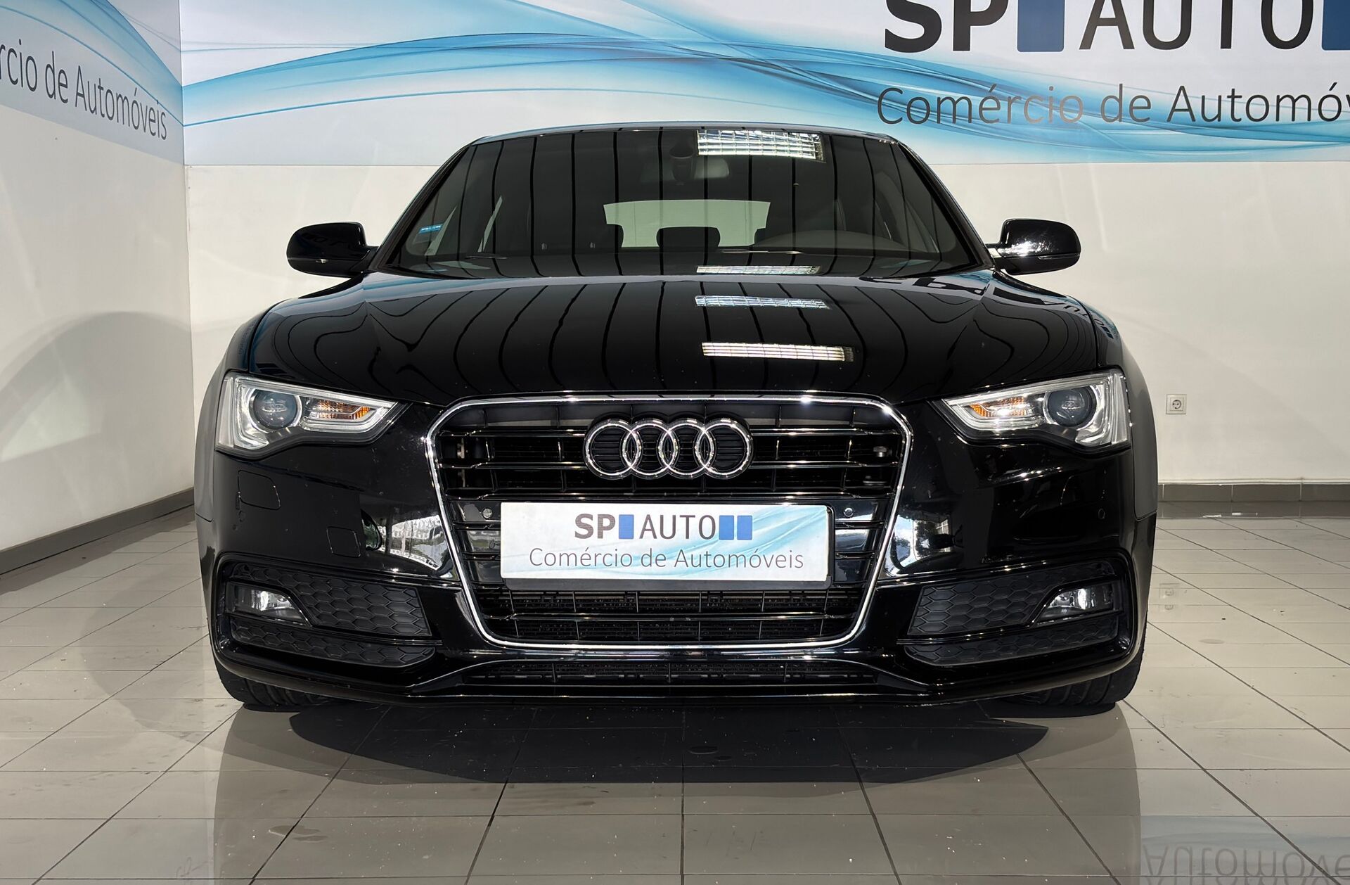 AUDI A5 2.0 TDi S-line