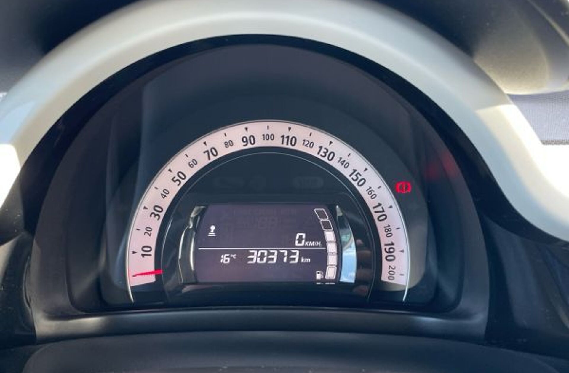 RENAULT Twingo 1.0 SCe Intens