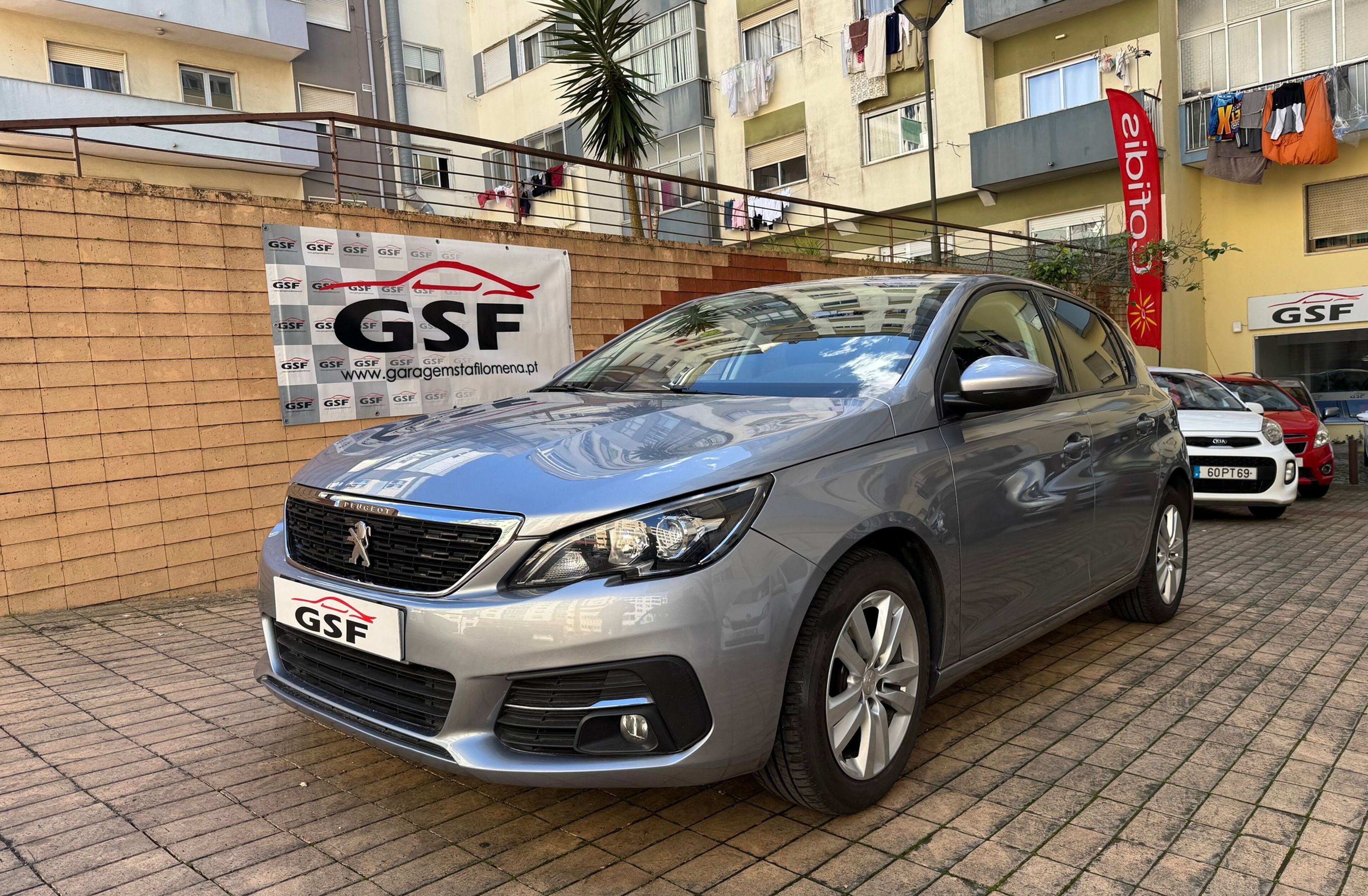 PEUGEOT 308 1.6 BlueHDi Style