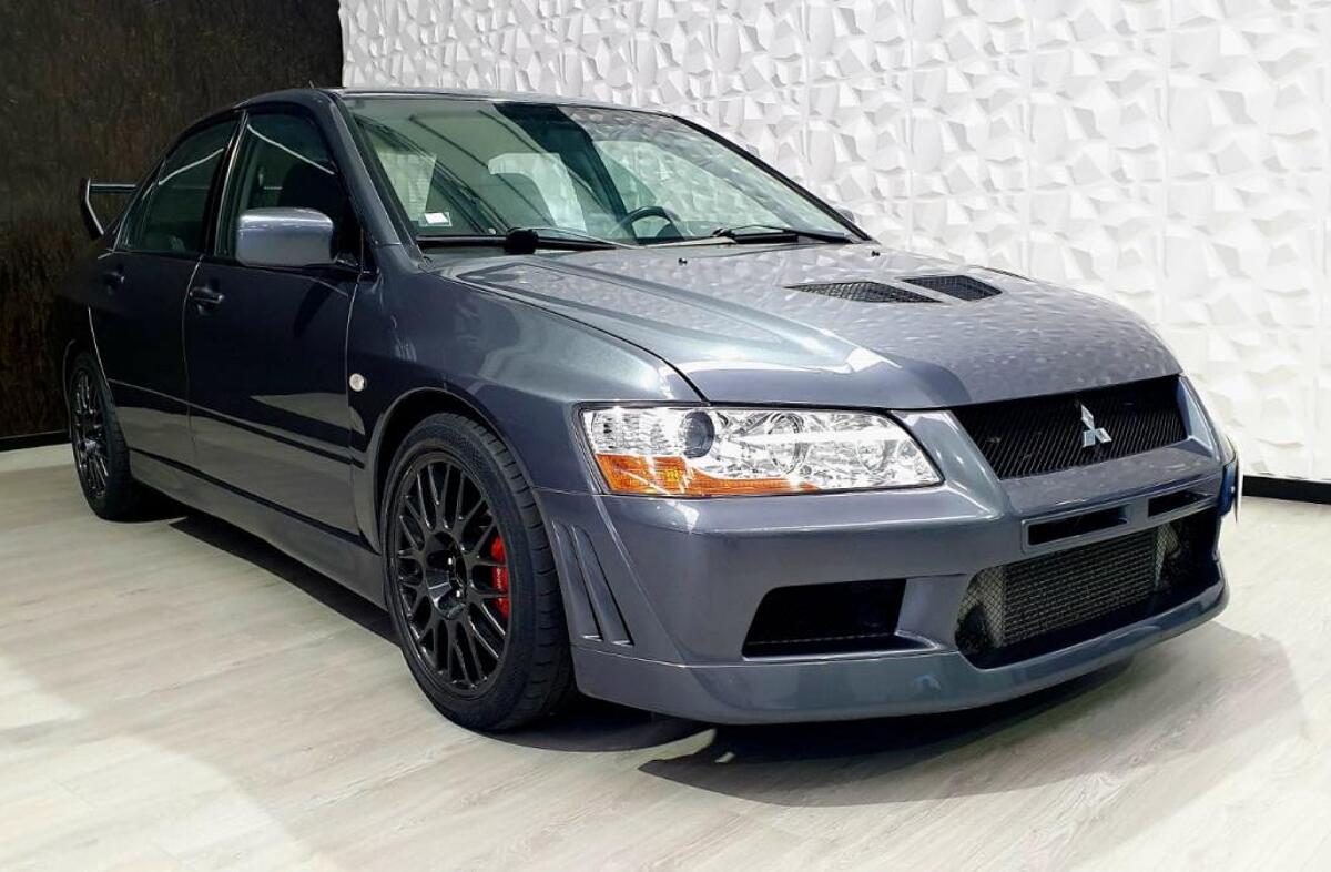 MITSUBISHI Lancer Evolution VII RS-II