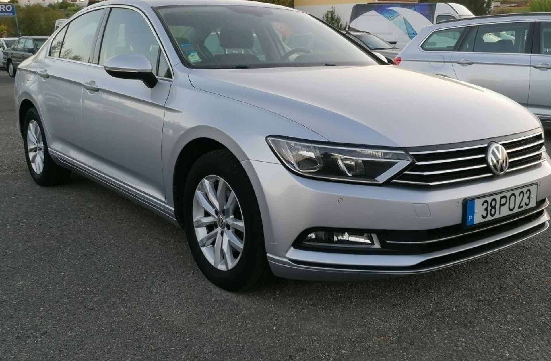 VOLKSWAGEN Passat 1.6 TDi BlueMotion