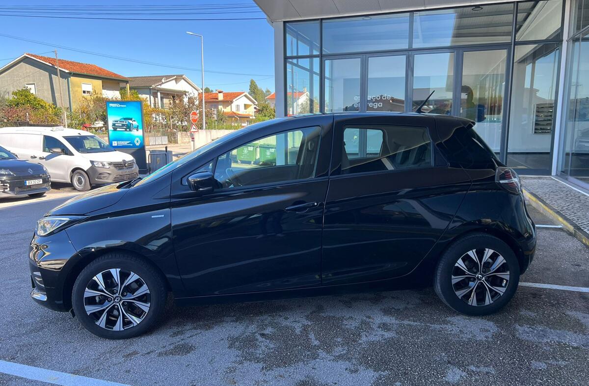 RENAULT ZOE Limited 50