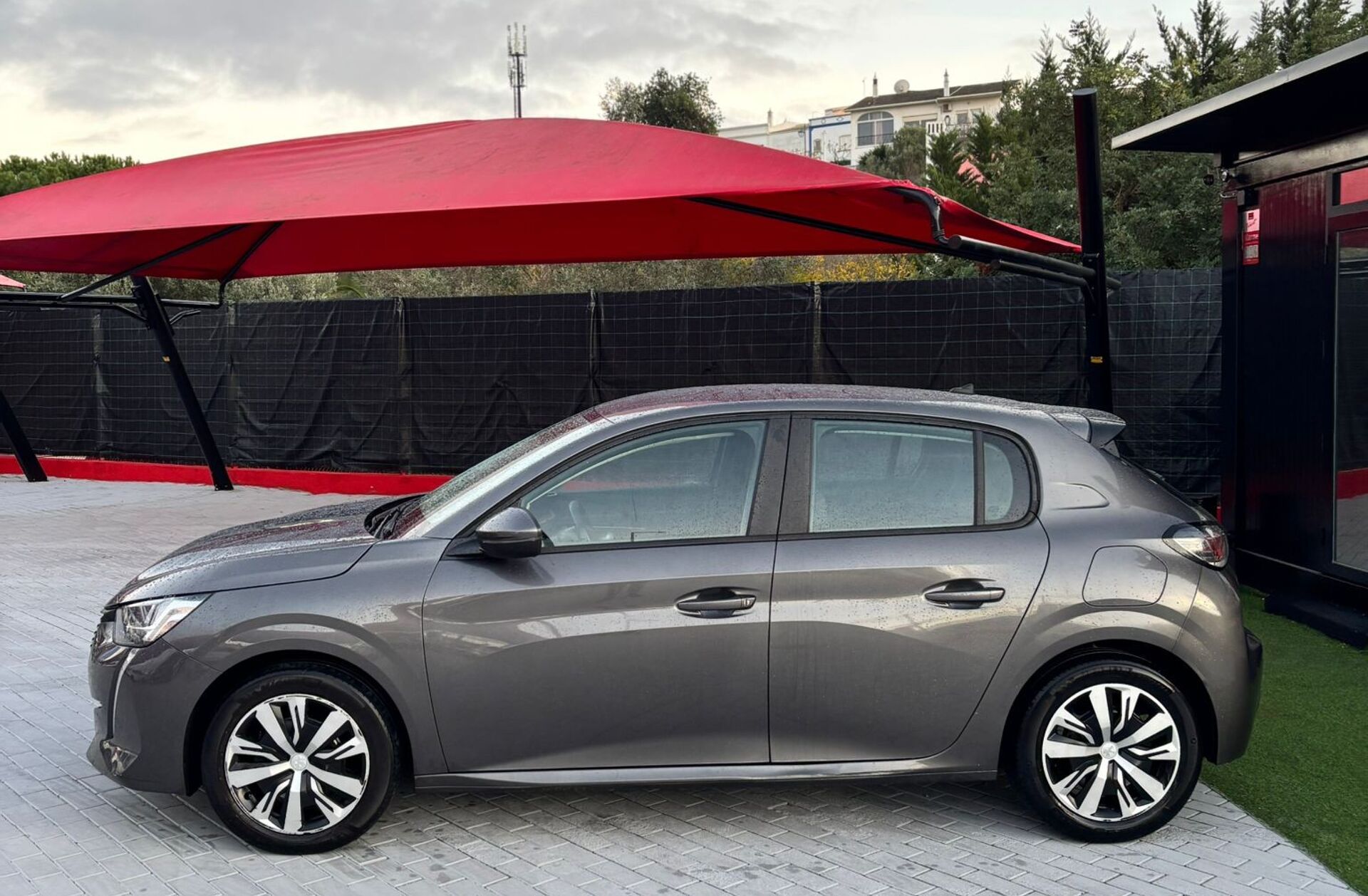 PEUGEOT 208 1.2 PureTech Active