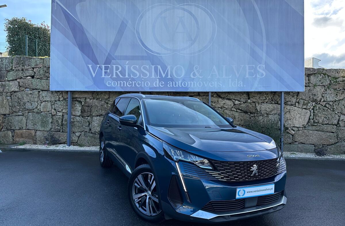 PEUGEOT 5008 1.5 BlueHDi Allure EAT8