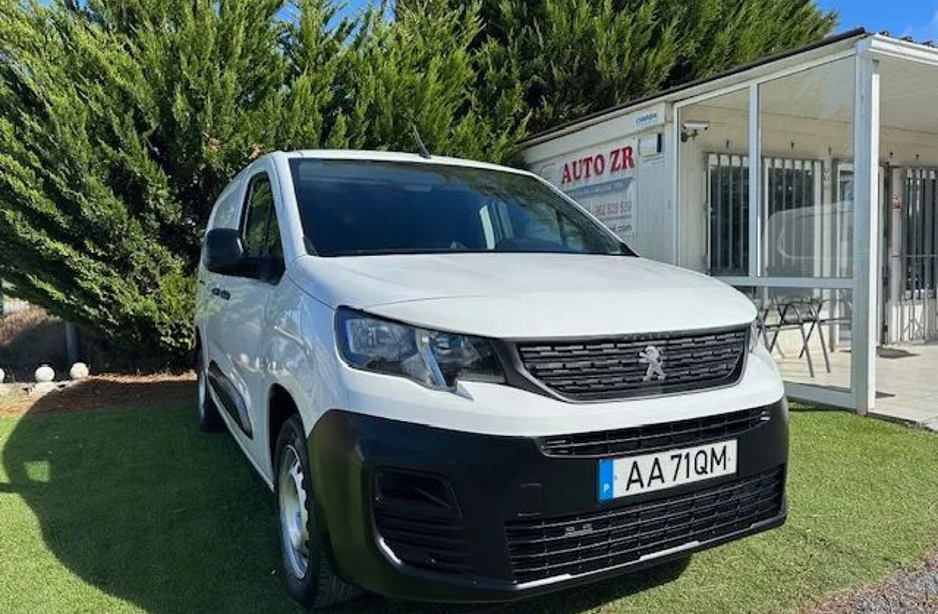 PEUGEOT Partner 1.5 BlueHDi Pro Longa