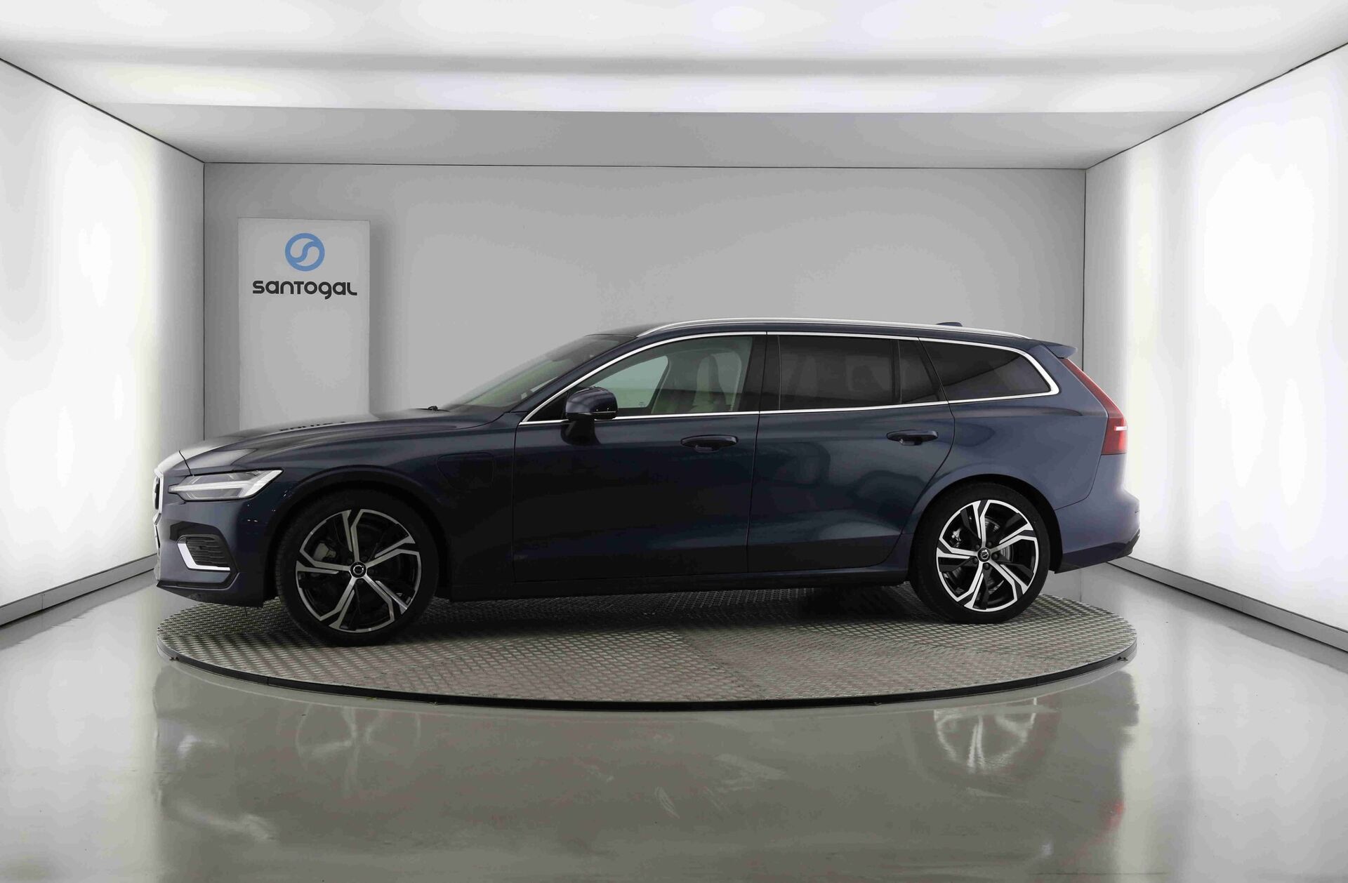 VOLVO V60 2.0 T6 AWD TE Plus Bright