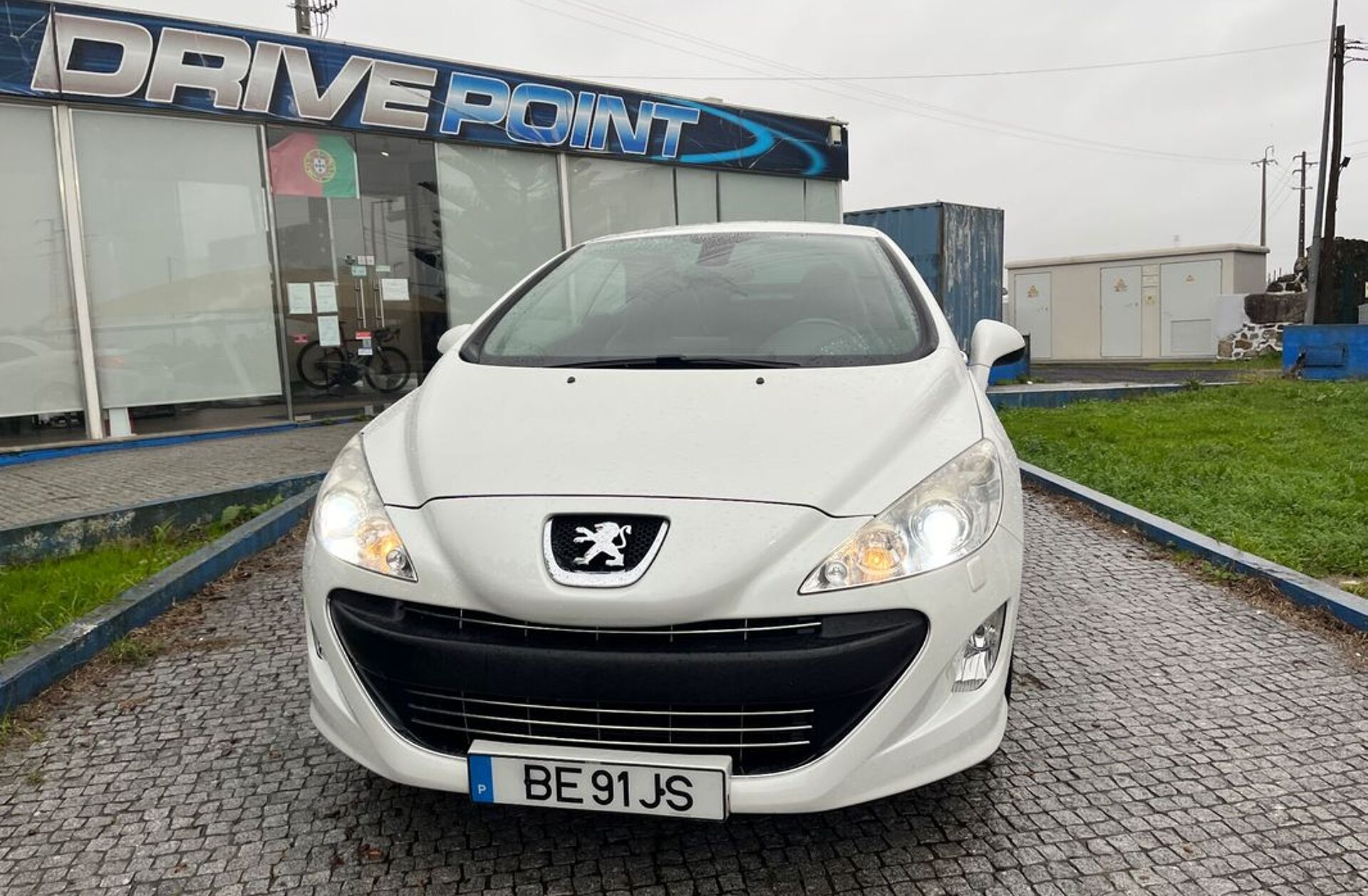 PEUGEOT 308 CC 1.6 THP 16V Féline