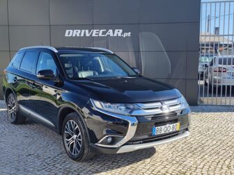 MITSUBISHI Outlander 2.2 DI-D Intense