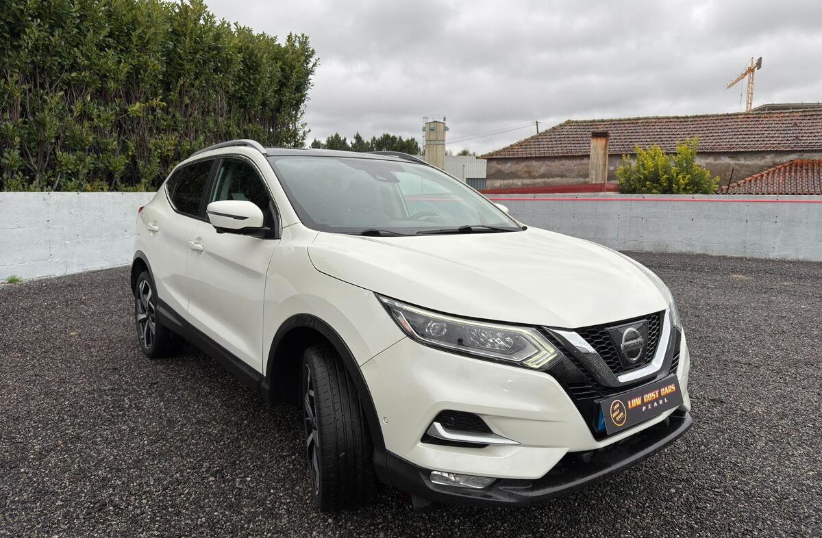 NISSAN Qashqai 1.5 dCi Tekna