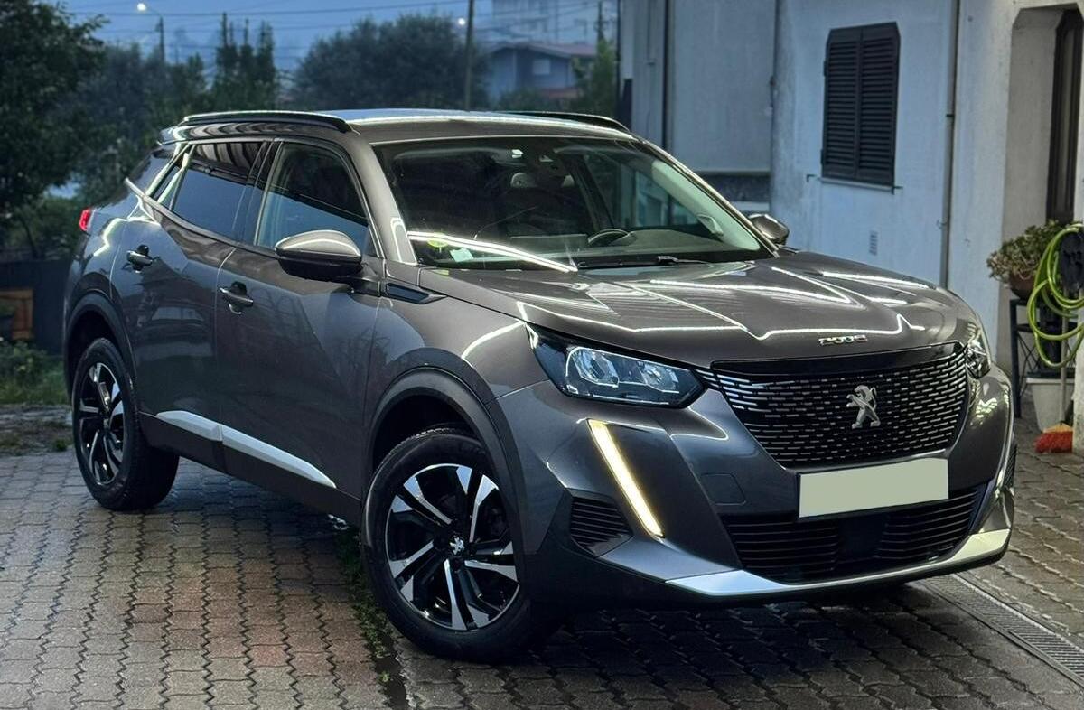 PEUGEOT 2008 1.5 BlueHDi Allure Pack EAT8