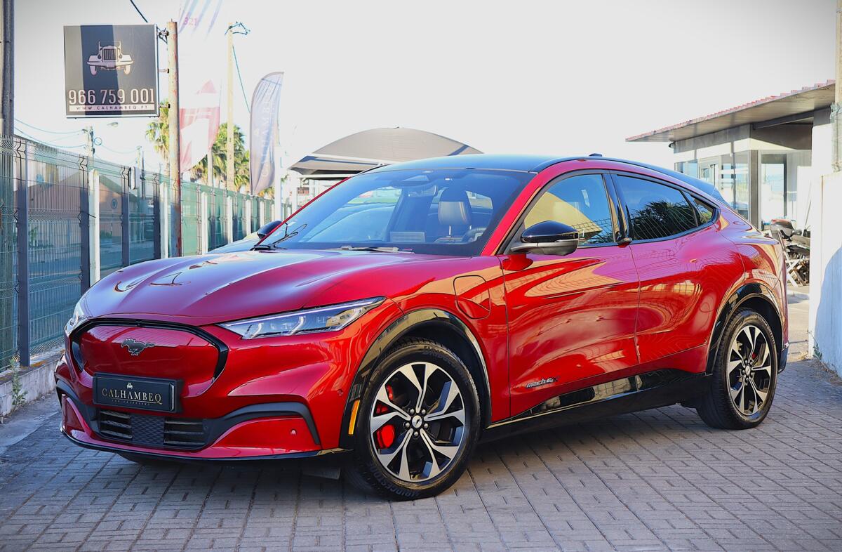 FORD Mustang Mach-E Premium AWD