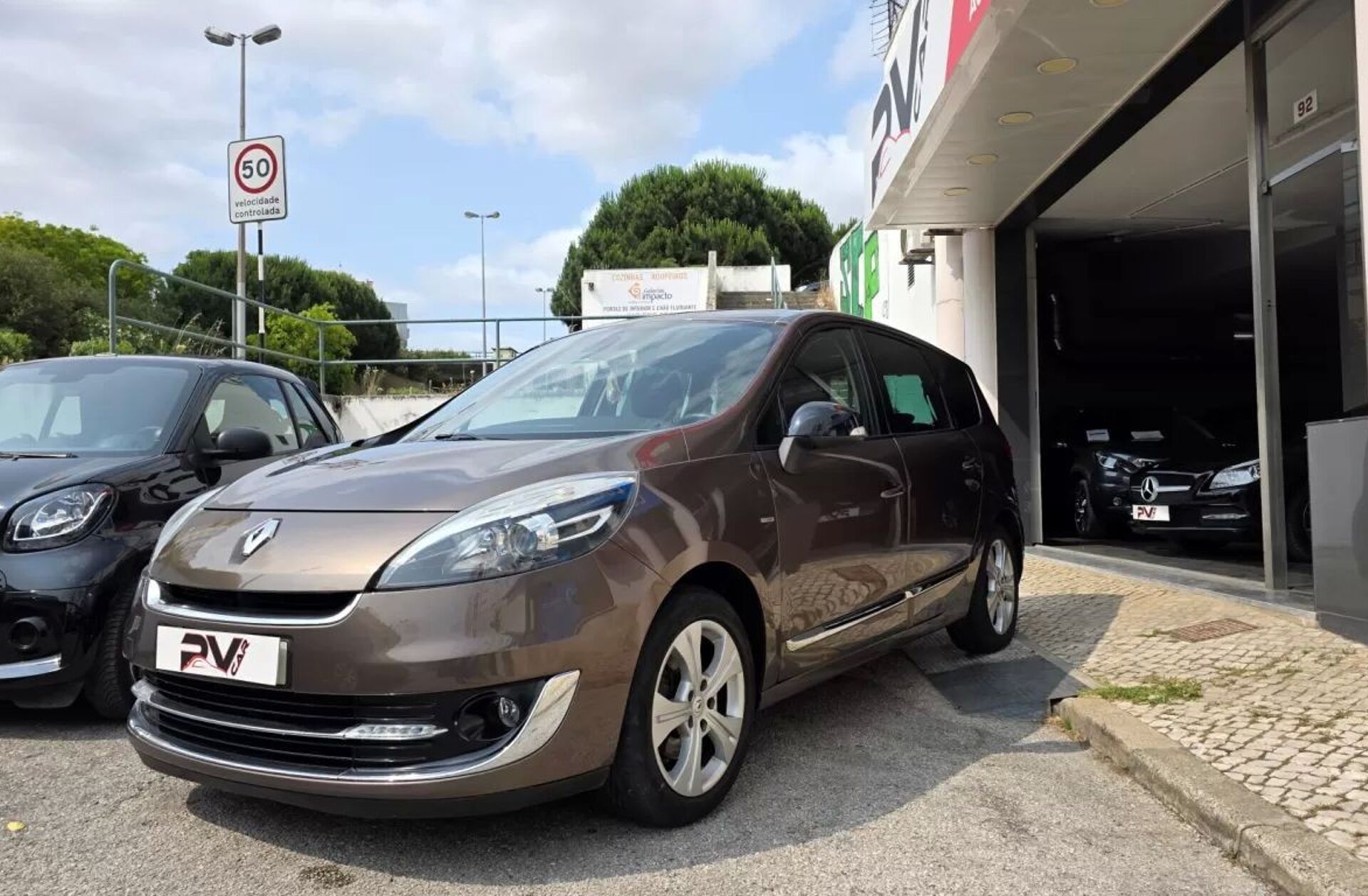 RENAULT Scénic 1.6 dCi Bose Edition 7L