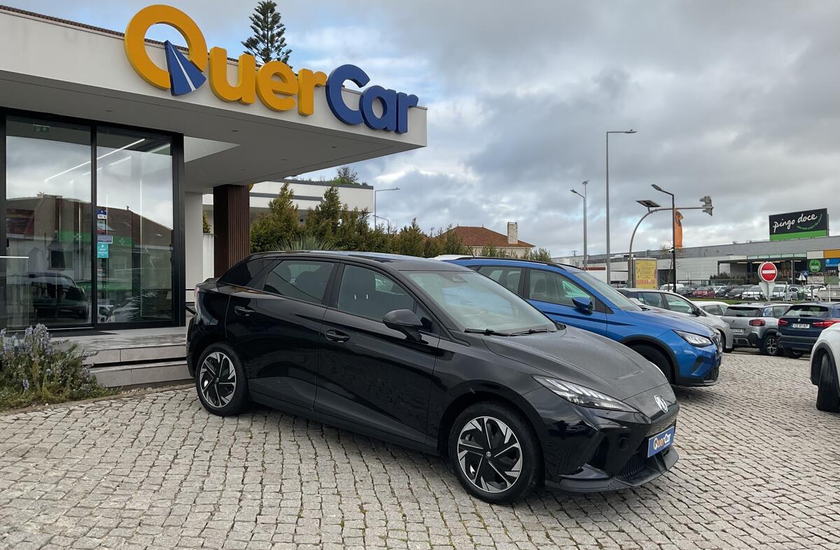 MG MG4 51 kWh Standard