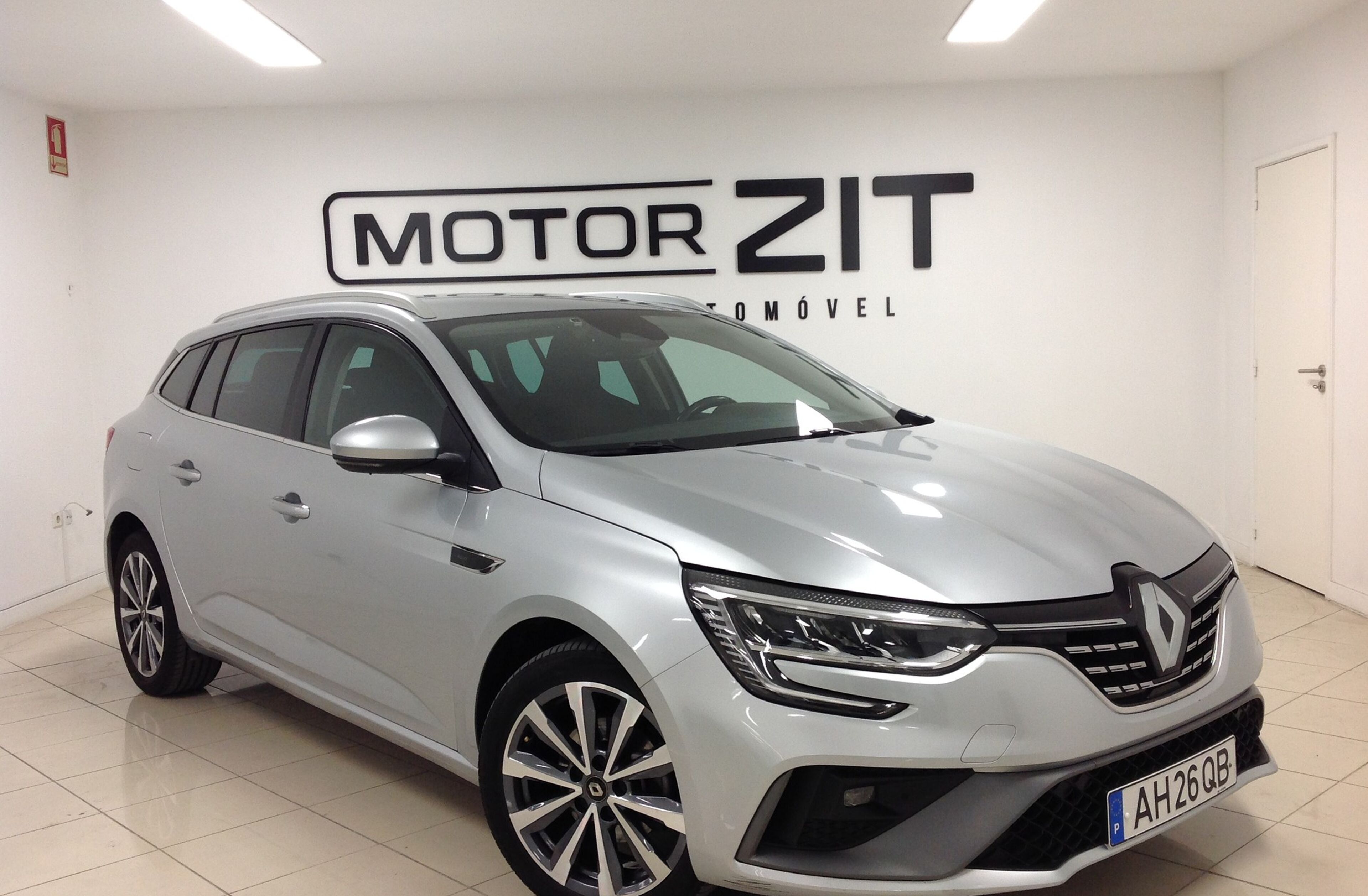 RENAULT Mégane 1.5 Blue dCi R.S. Line