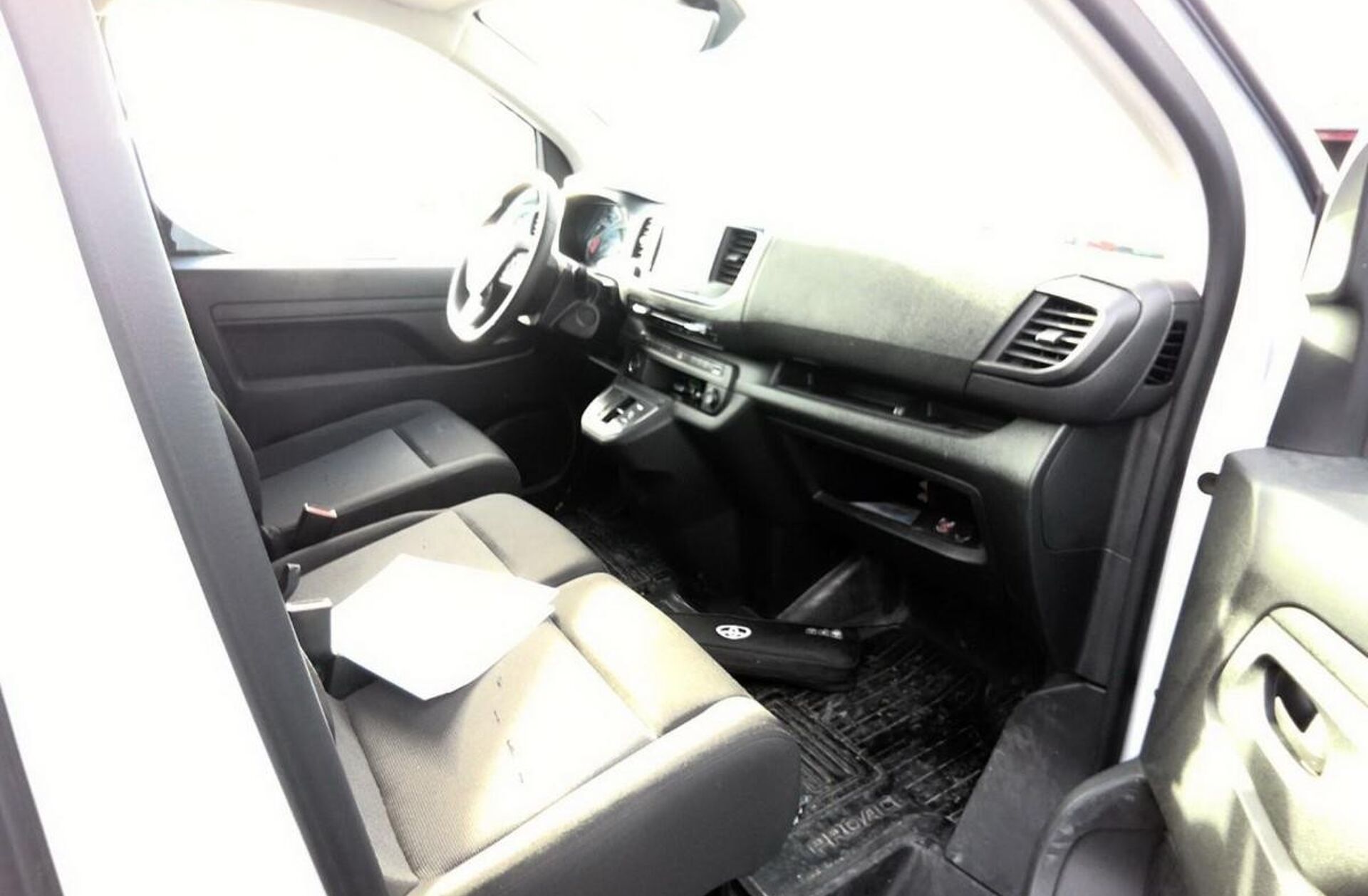 TOYOTA Proace 75 kWh L2 6L