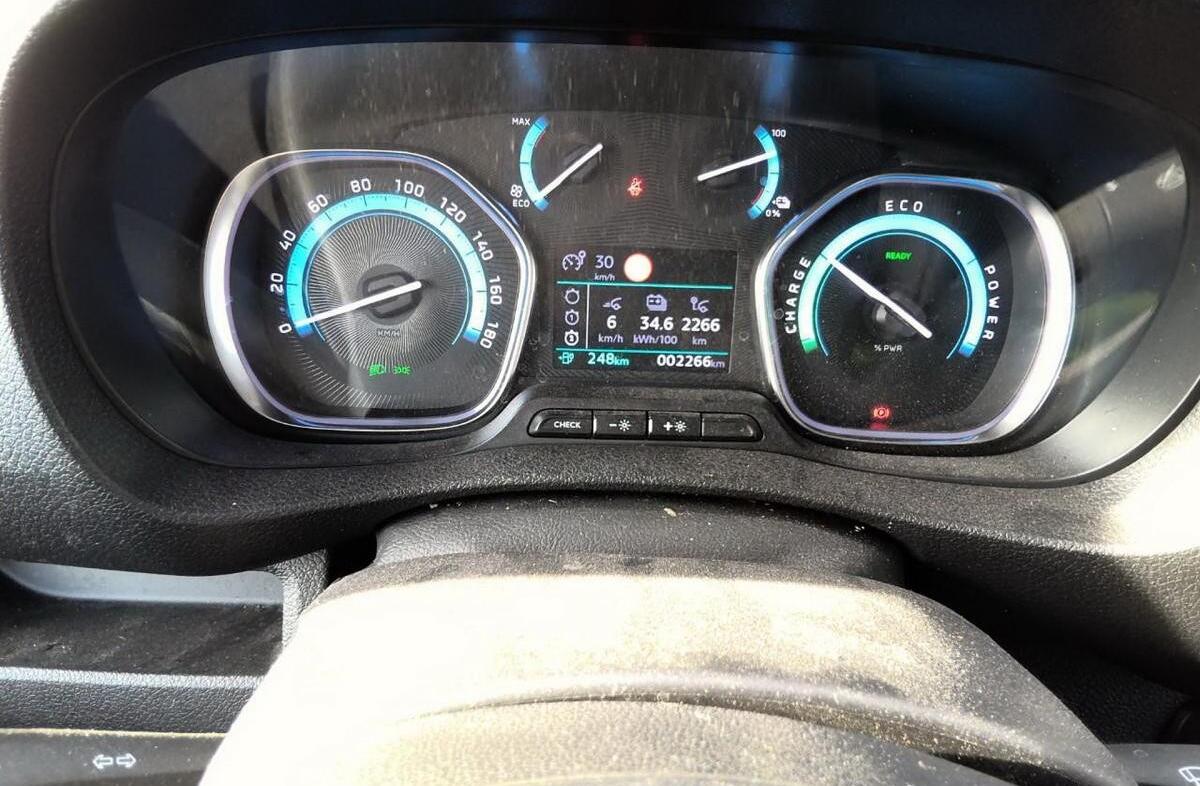 TOYOTA Proace 75 kWh L2 6L