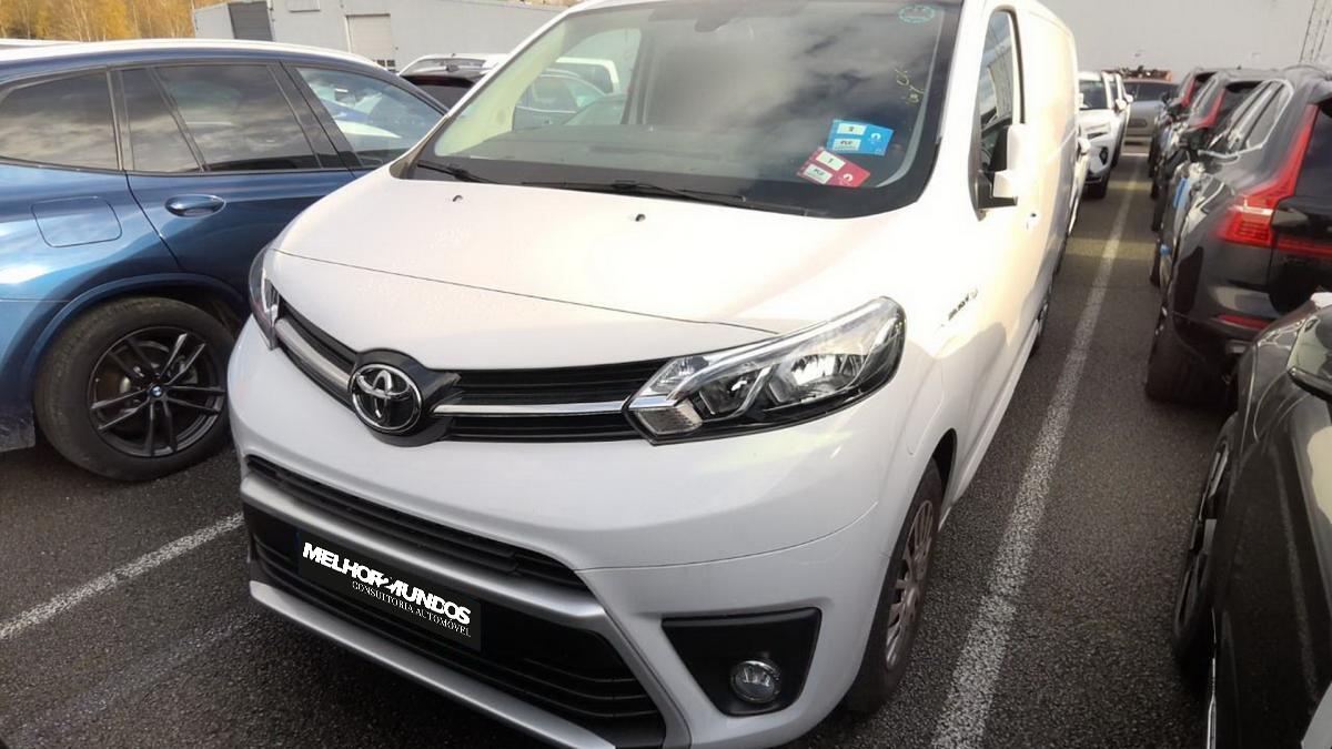 Toyota Proace 75 Kwh L2 6l