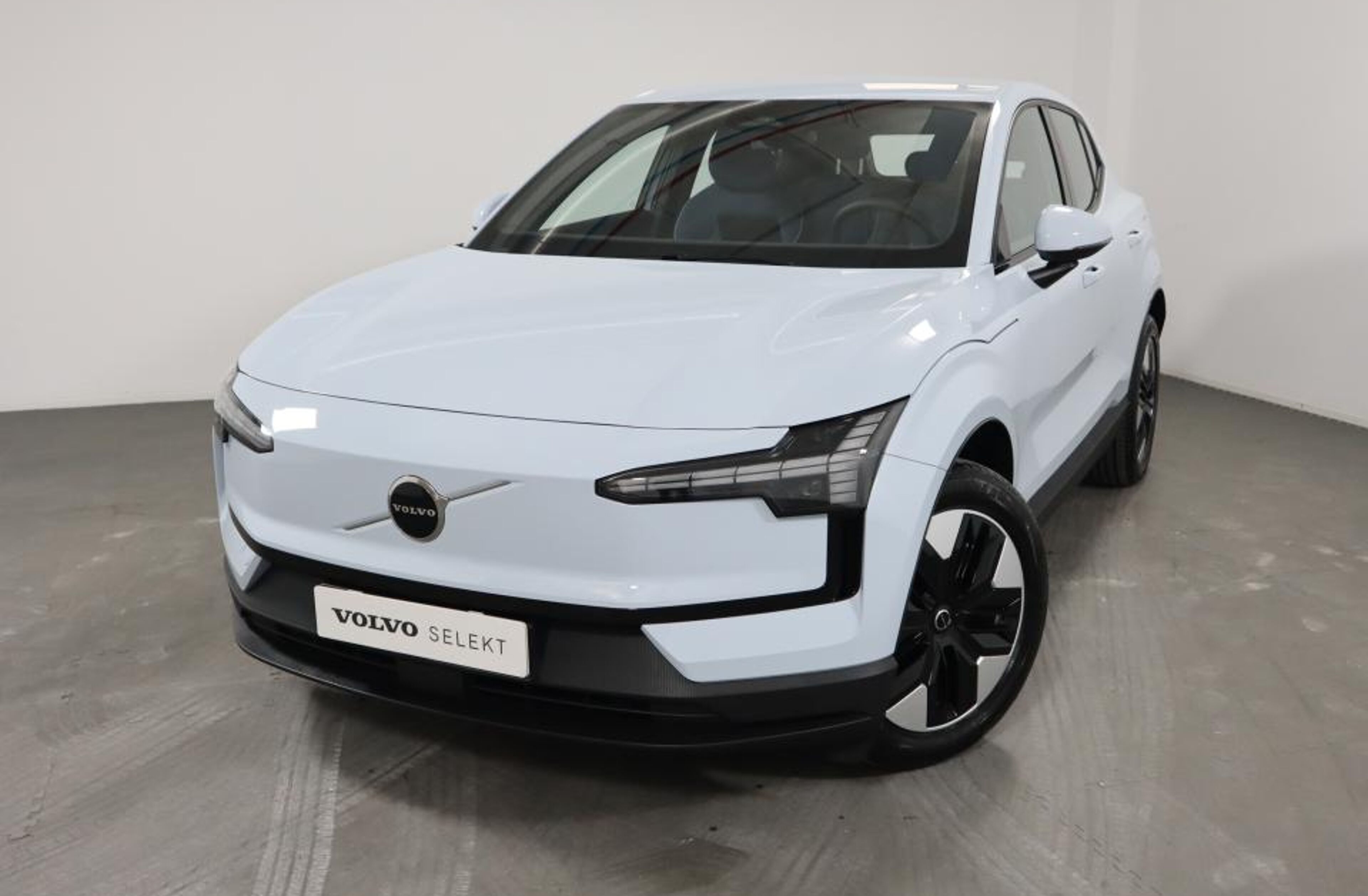 VOLVO EX30 51 kWh Single Motor 272cv Core